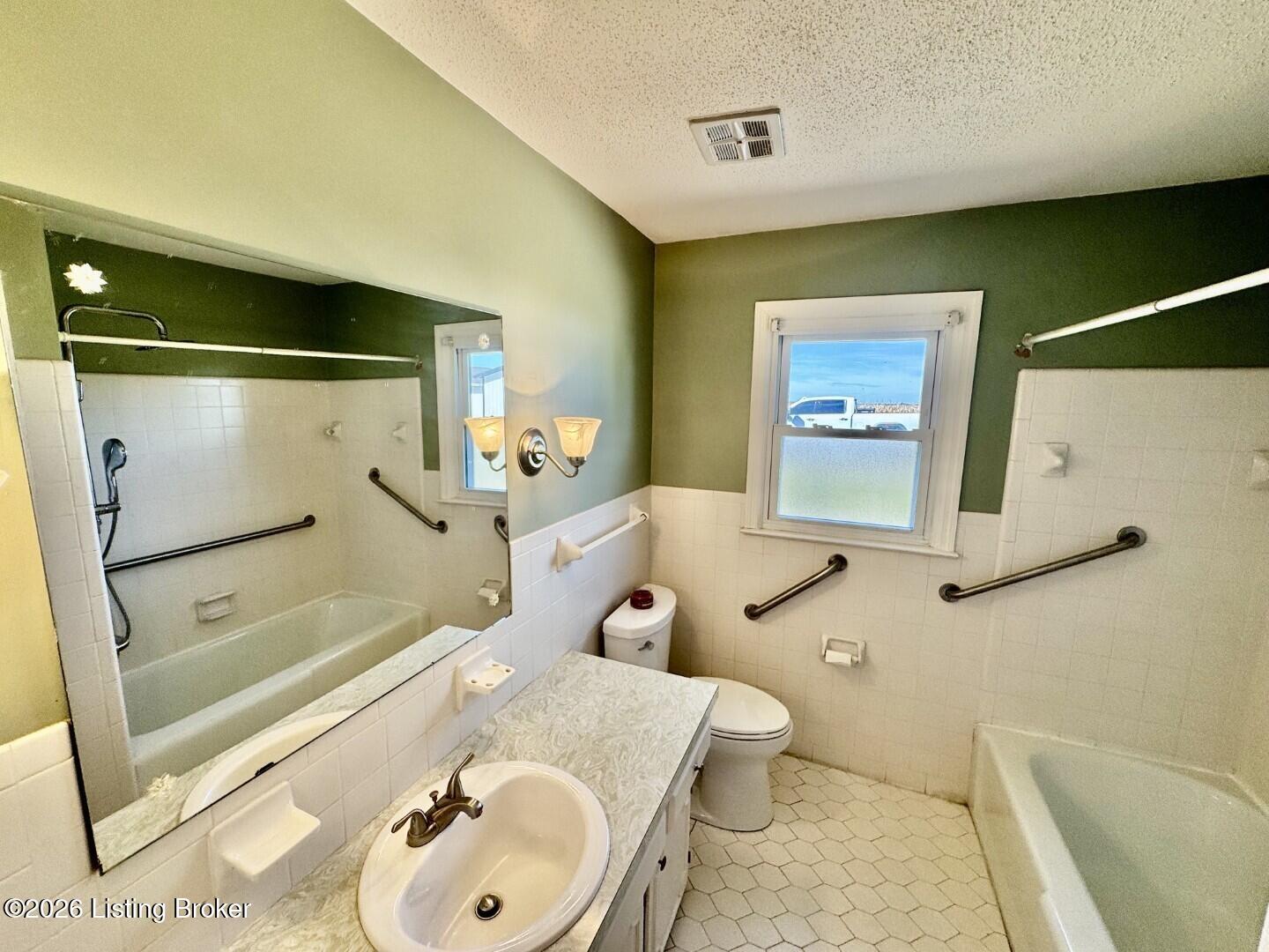 3282 Mackville Rd Property Photo 25