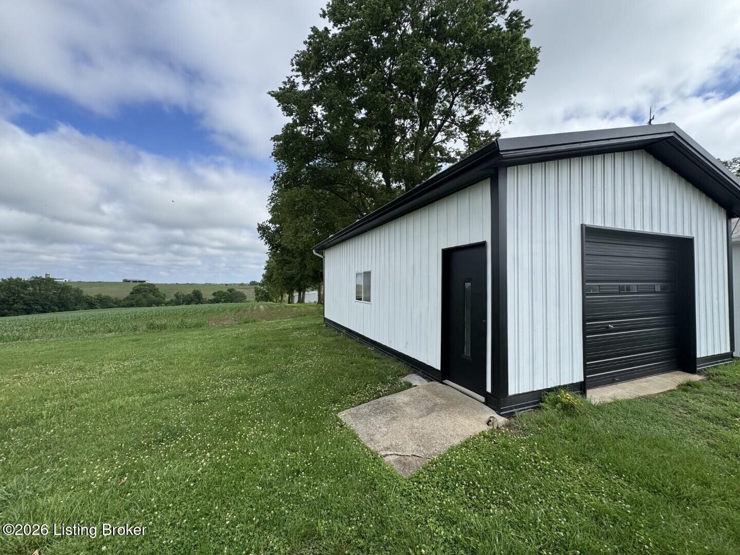 3282 Mackville Rd Property Photo 28