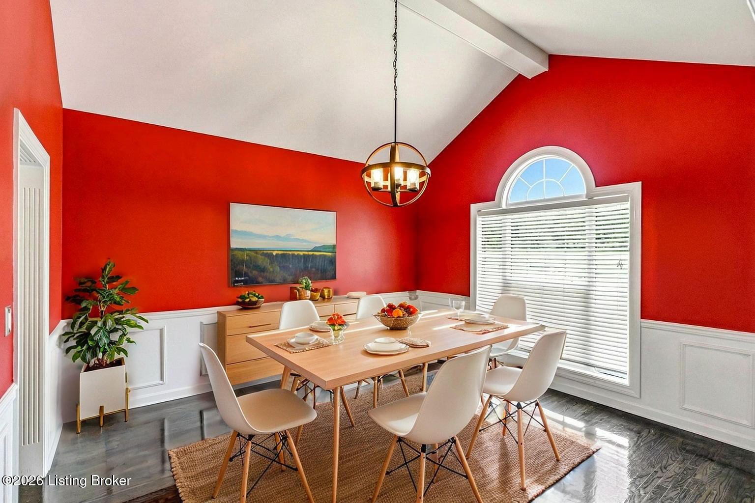 209 Champions Way Property Photo 12