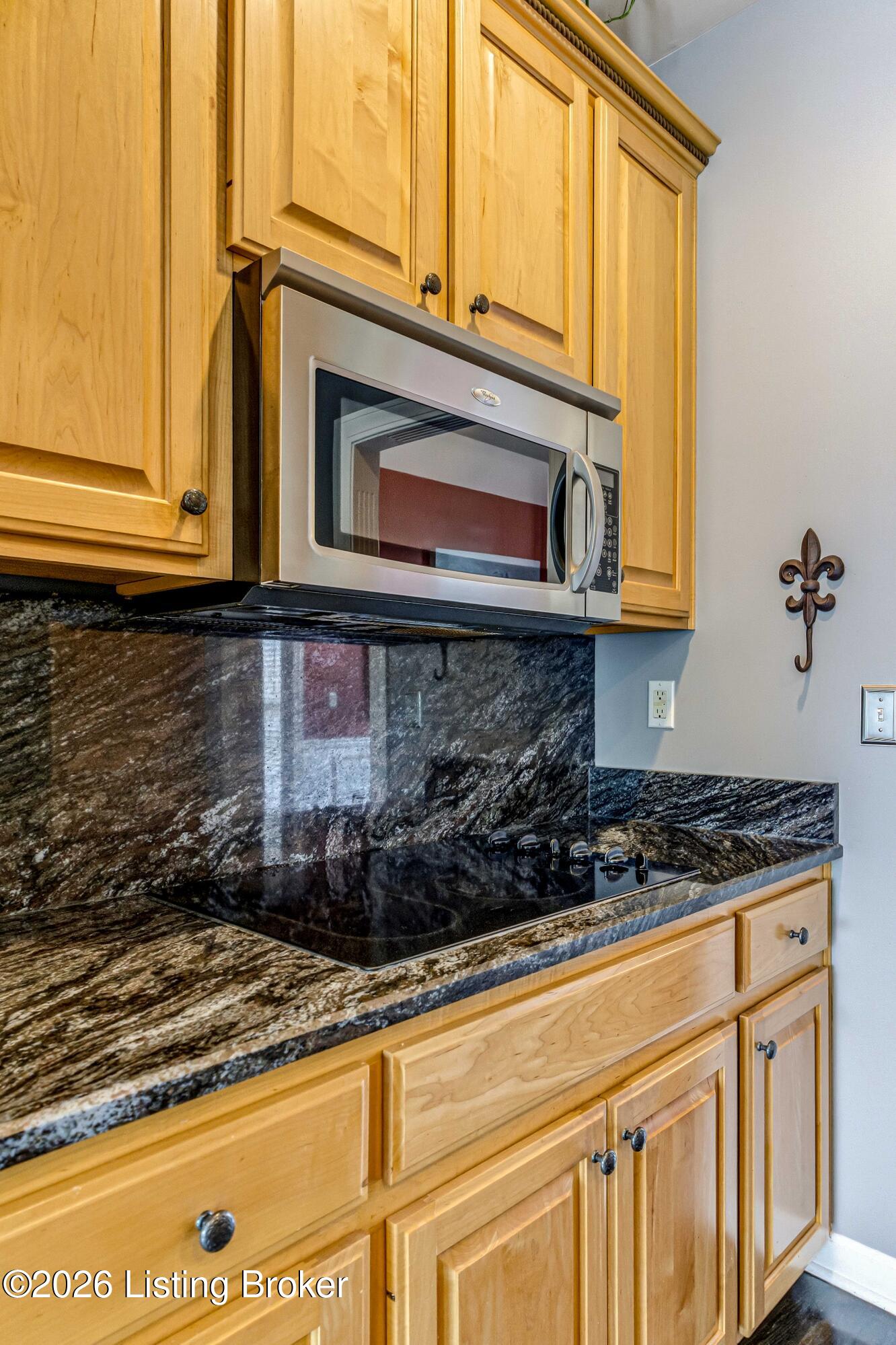 209 Champions Way Property Photo 22
