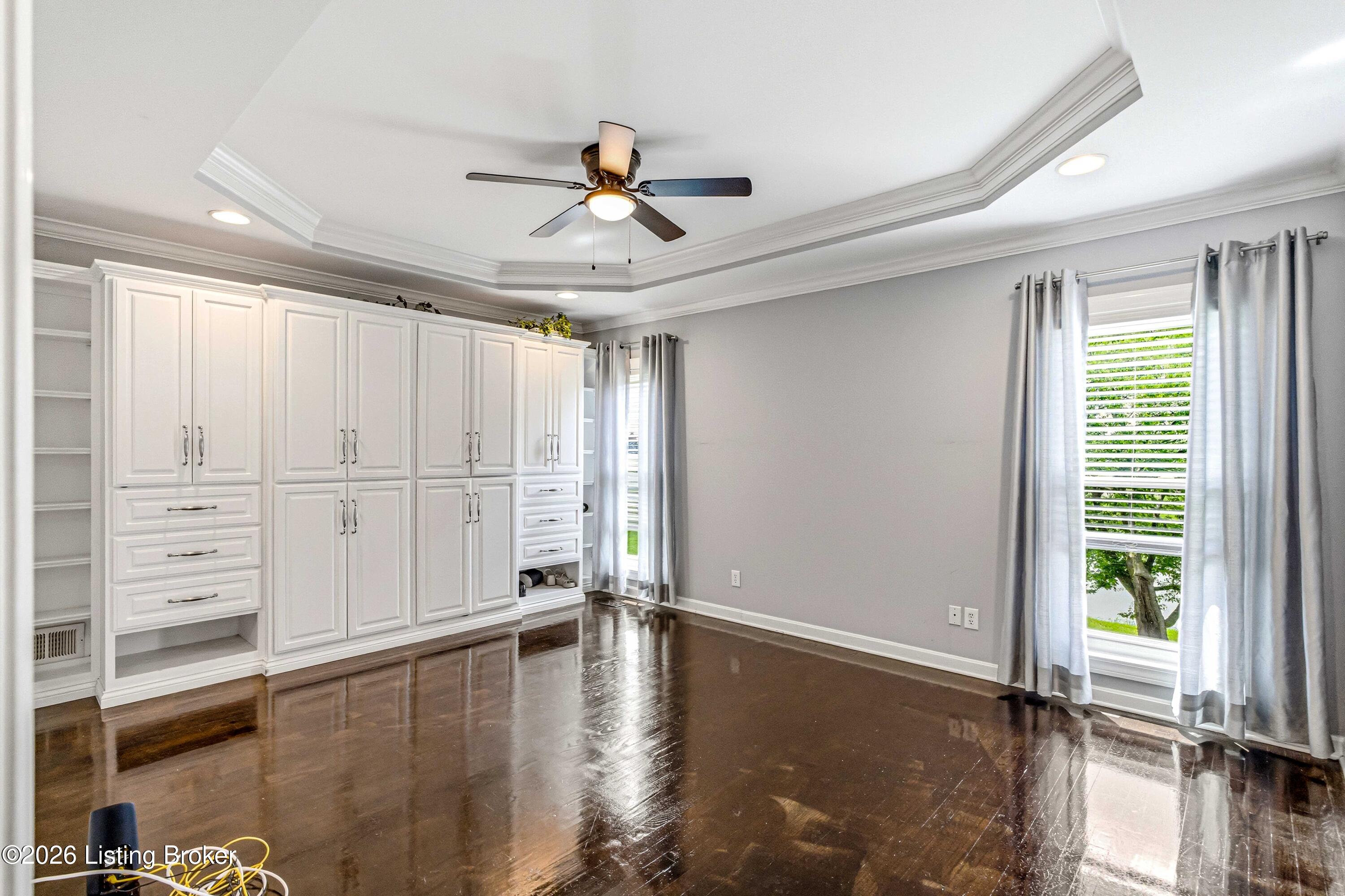 209 Champions Way Property Photo 26