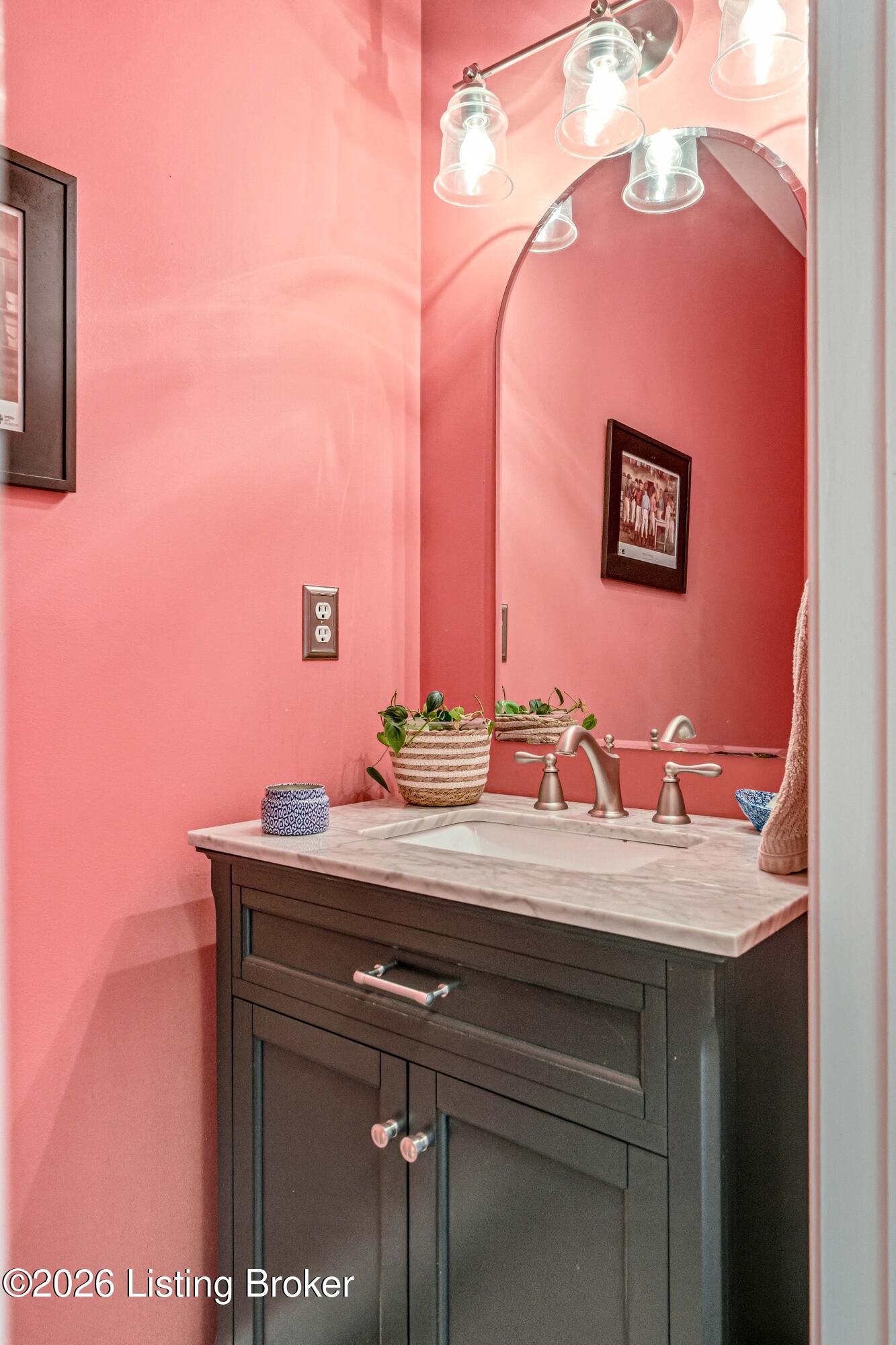 209 Champions Way Property Photo 38