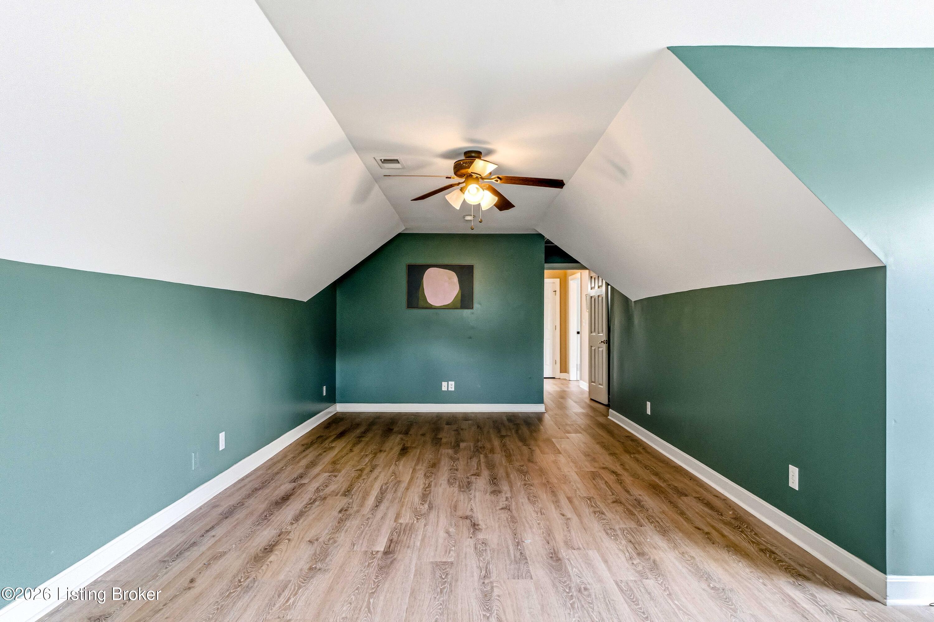 209 Champions Way Property Photo 49