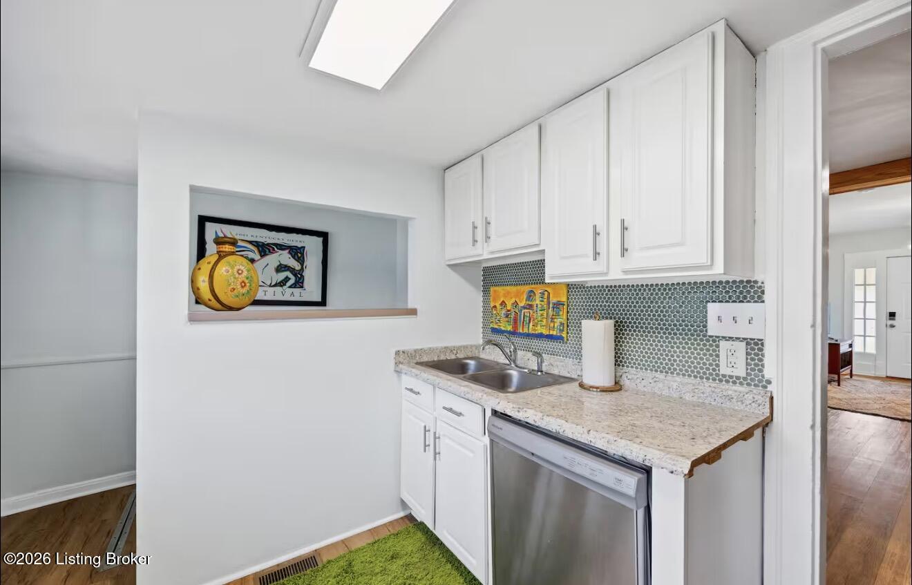 644 Merwin Ave Property Photo 10
