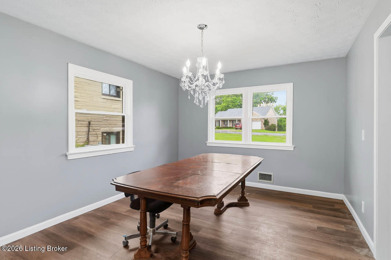 5120 Maryview Dr Property Photo 12