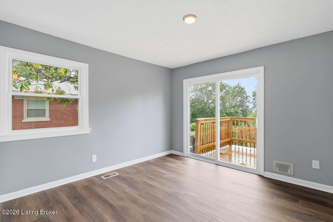 5120 Maryview Dr Property Photo 19