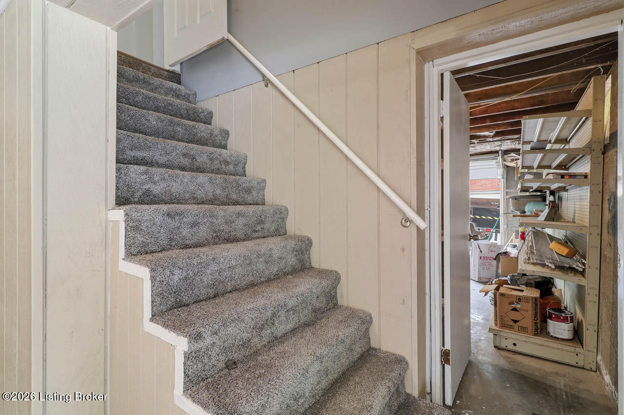 5120 Maryview Dr Property Photo 24