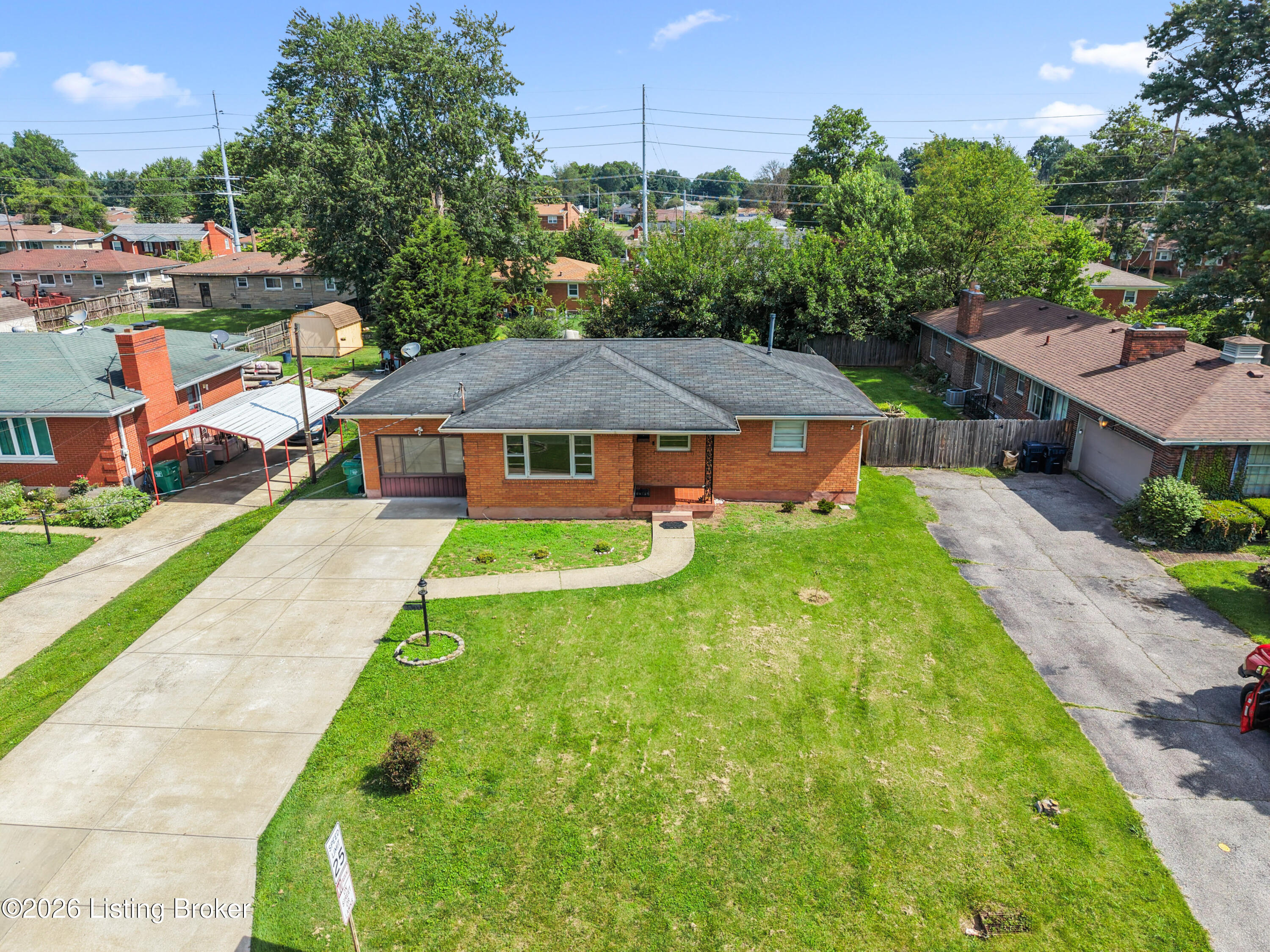 2303 Ecton Ln Property Photo 20
