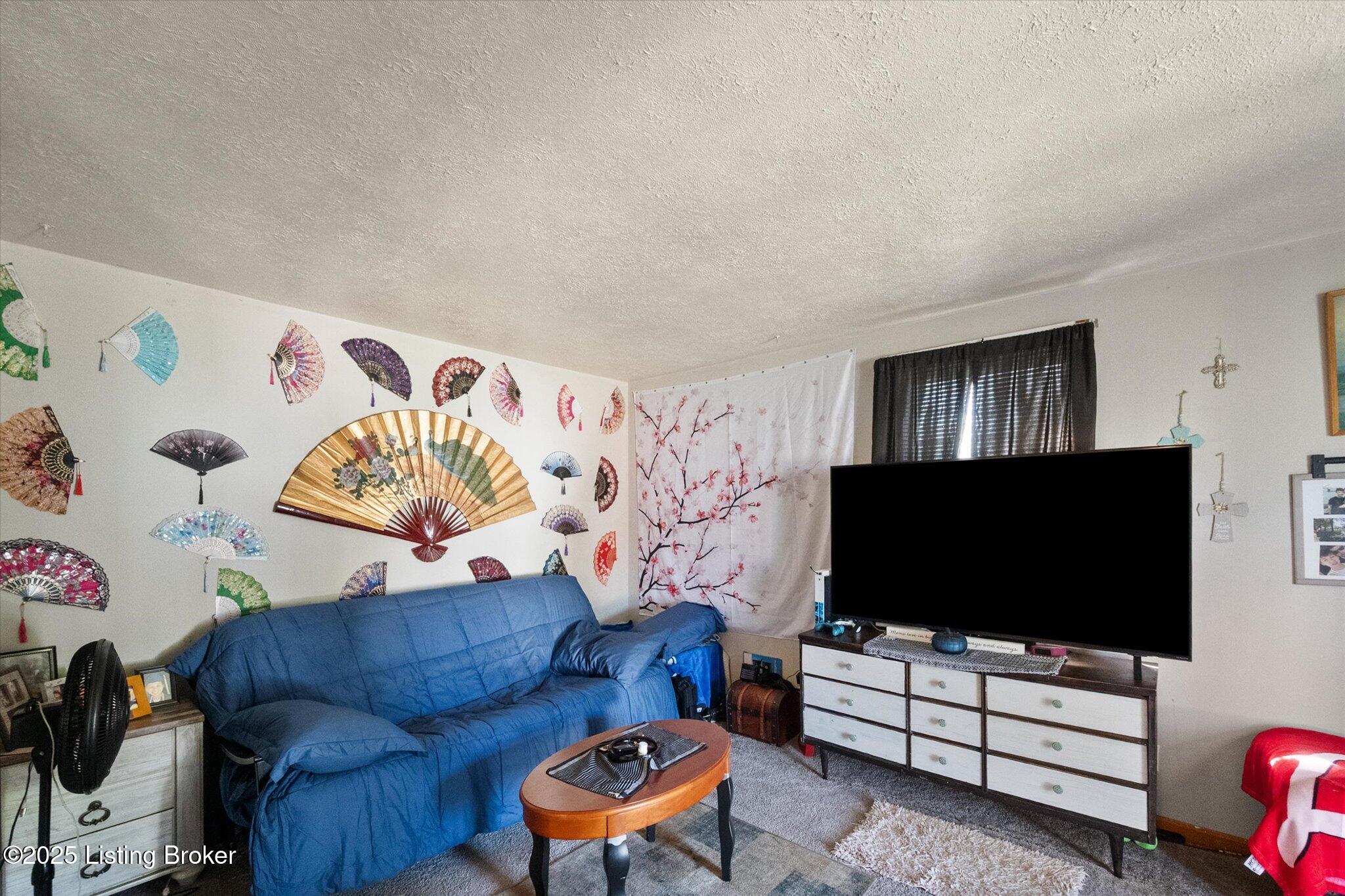 4925 Southside Dr Property Photo 16