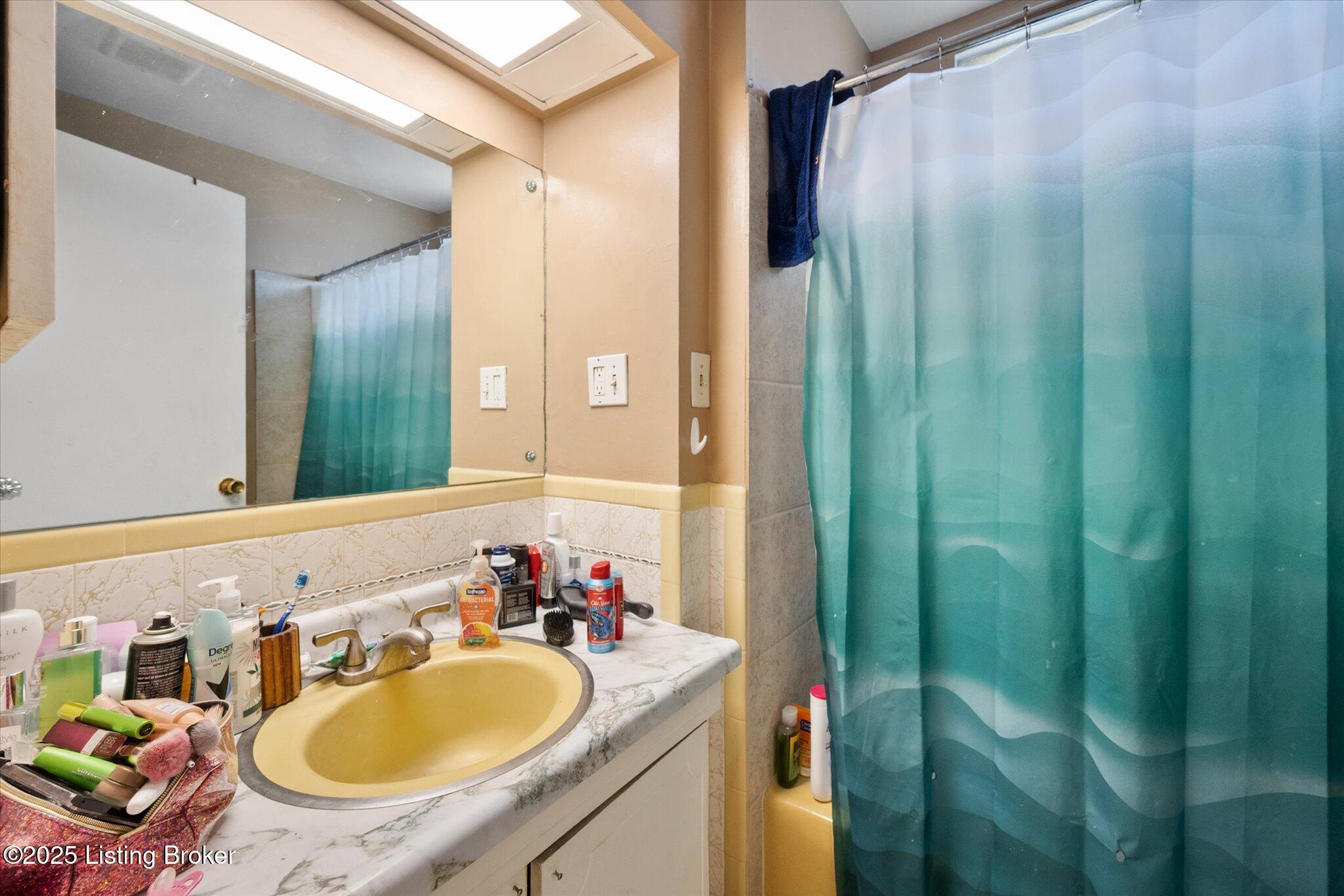4925 Southside Dr Property Photo 41