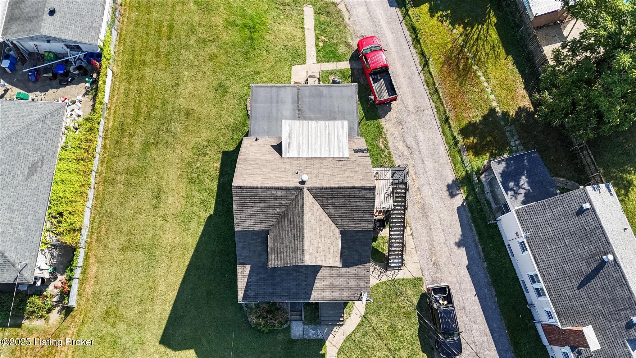 4925 Southside Dr Property Photo 47