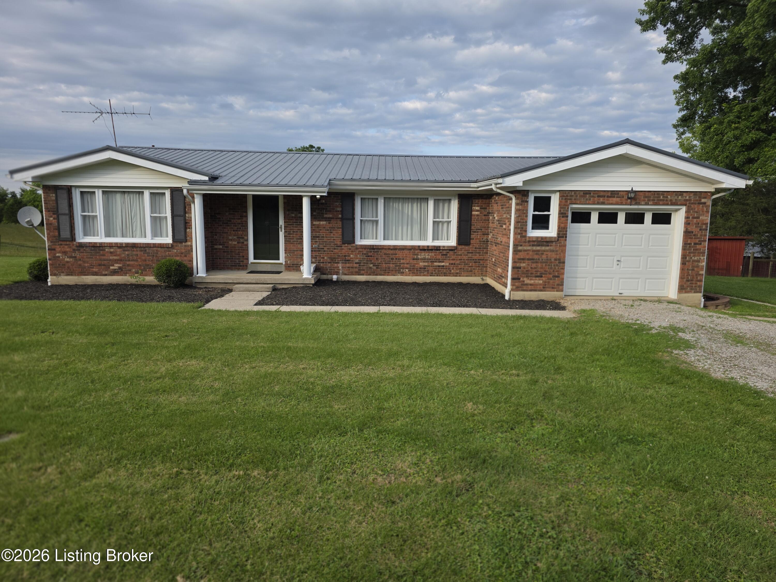 8237 Mount Eden Rd Property Photo 1
