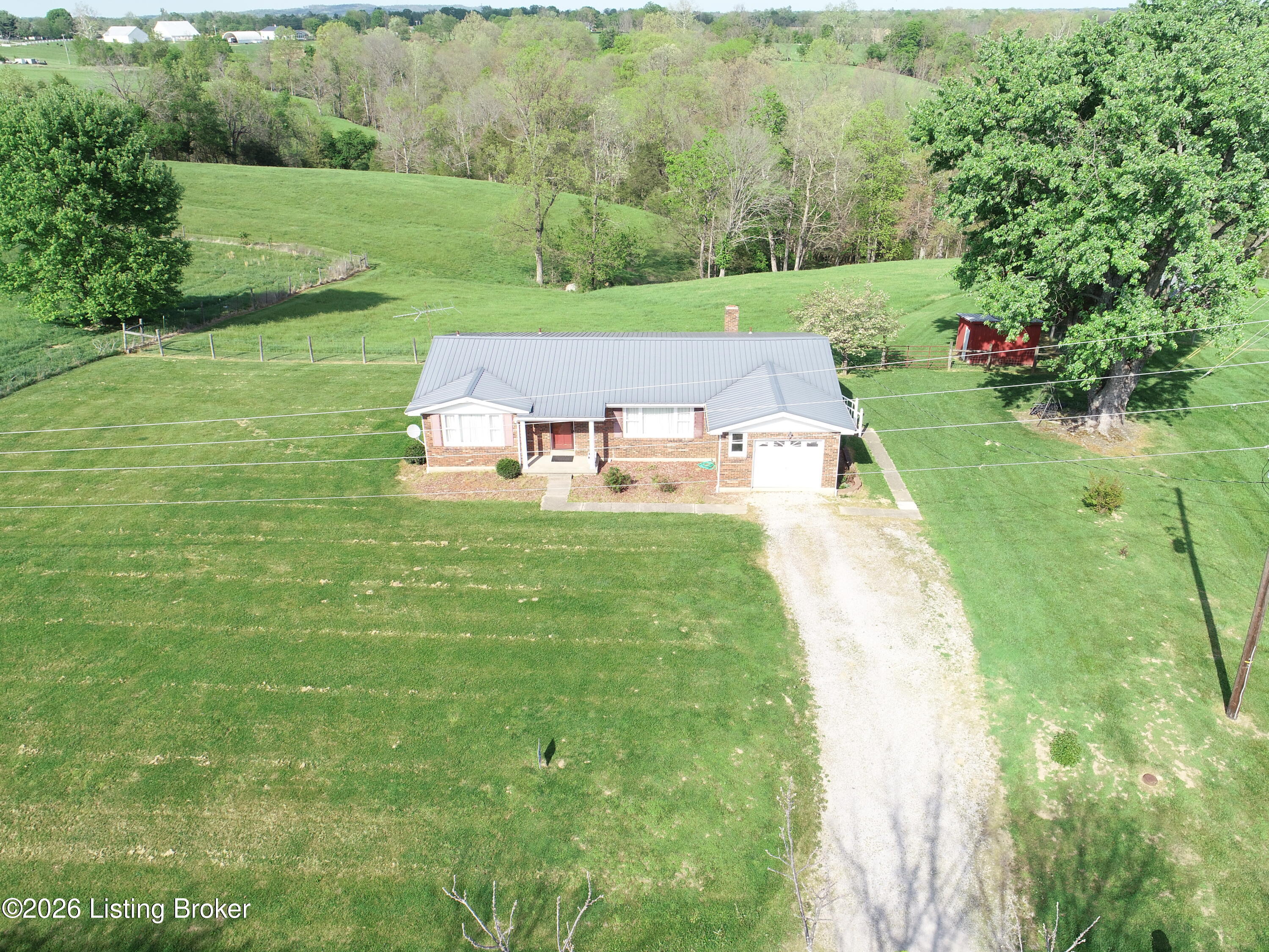 8237 Mount Eden Rd Property Photo 2