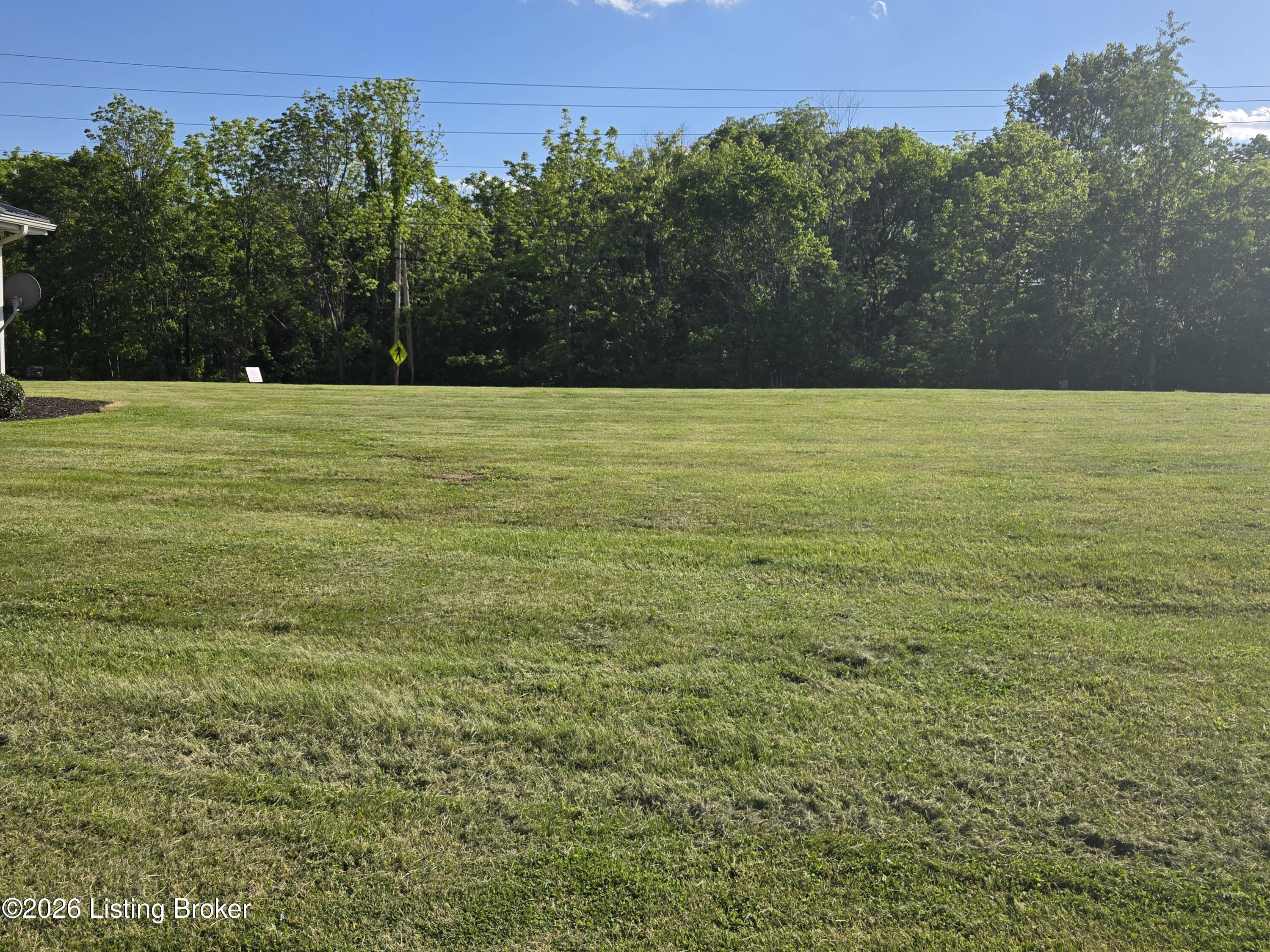 8237 Mount Eden Rd Property Photo 3