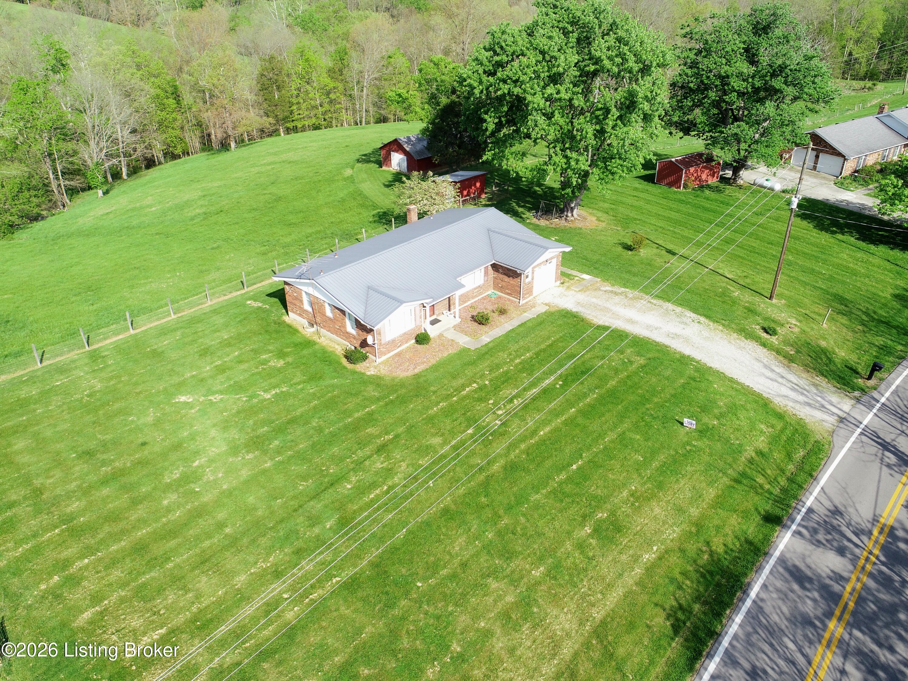 8237 Mount Eden Rd Property Photo 8
