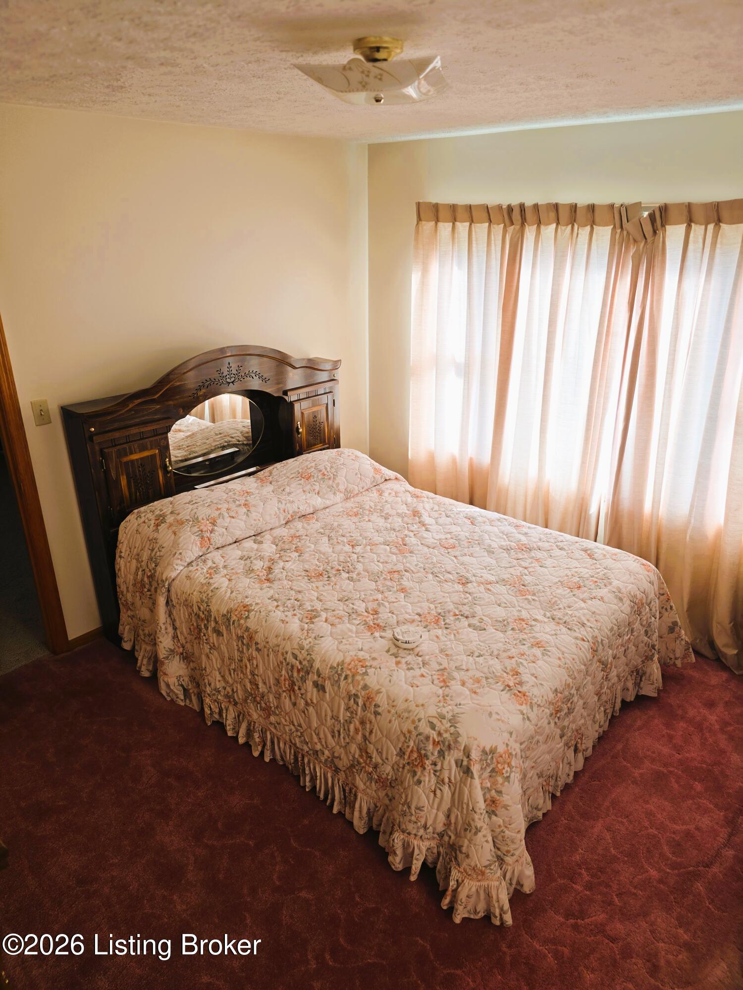 8237 Mount Eden Rd Property Photo 32