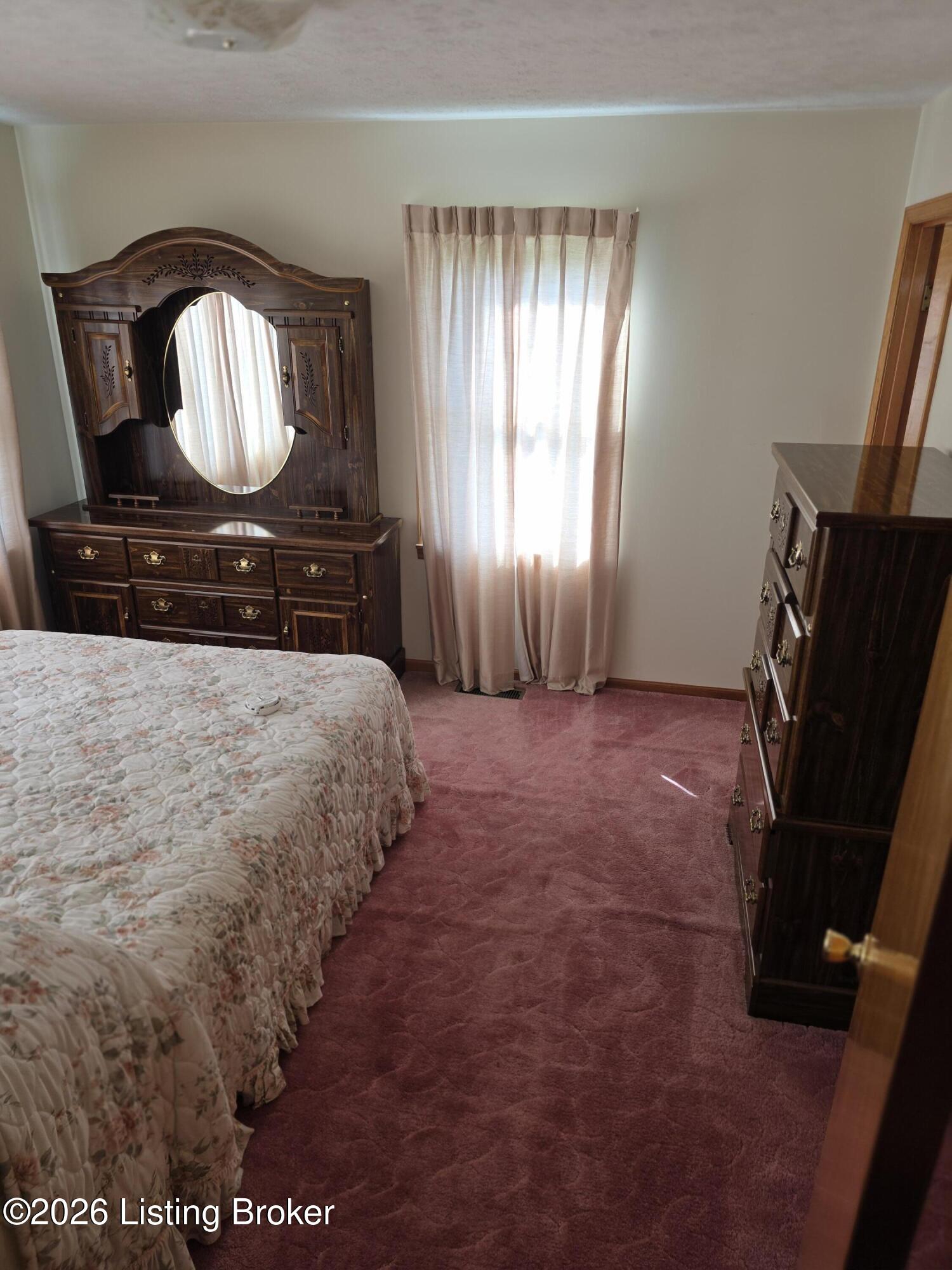 8237 Mount Eden Rd Property Photo 33
