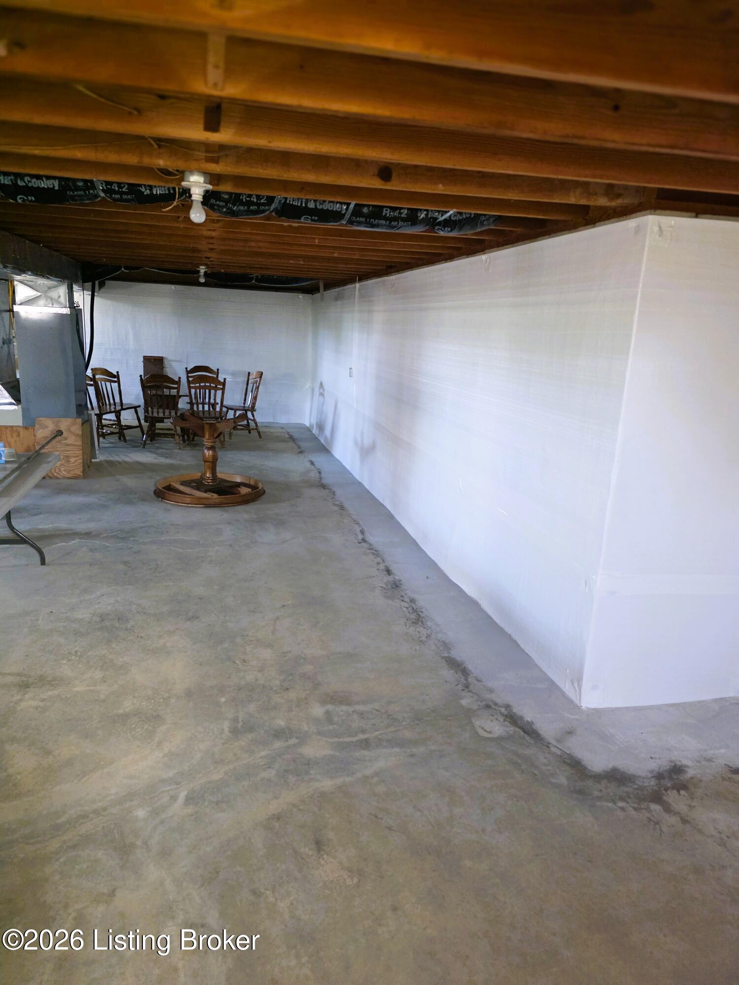 8237 Mount Eden Rd Property Photo 37