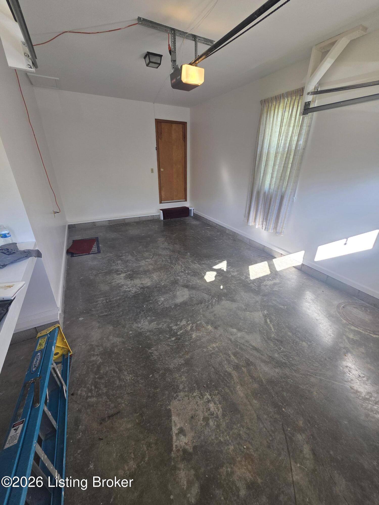 8237 Mount Eden Rd Property Photo 39