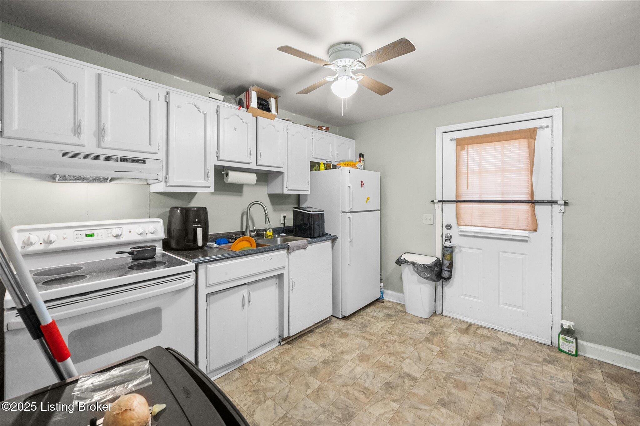 1525 Anderson St Property Photo 24