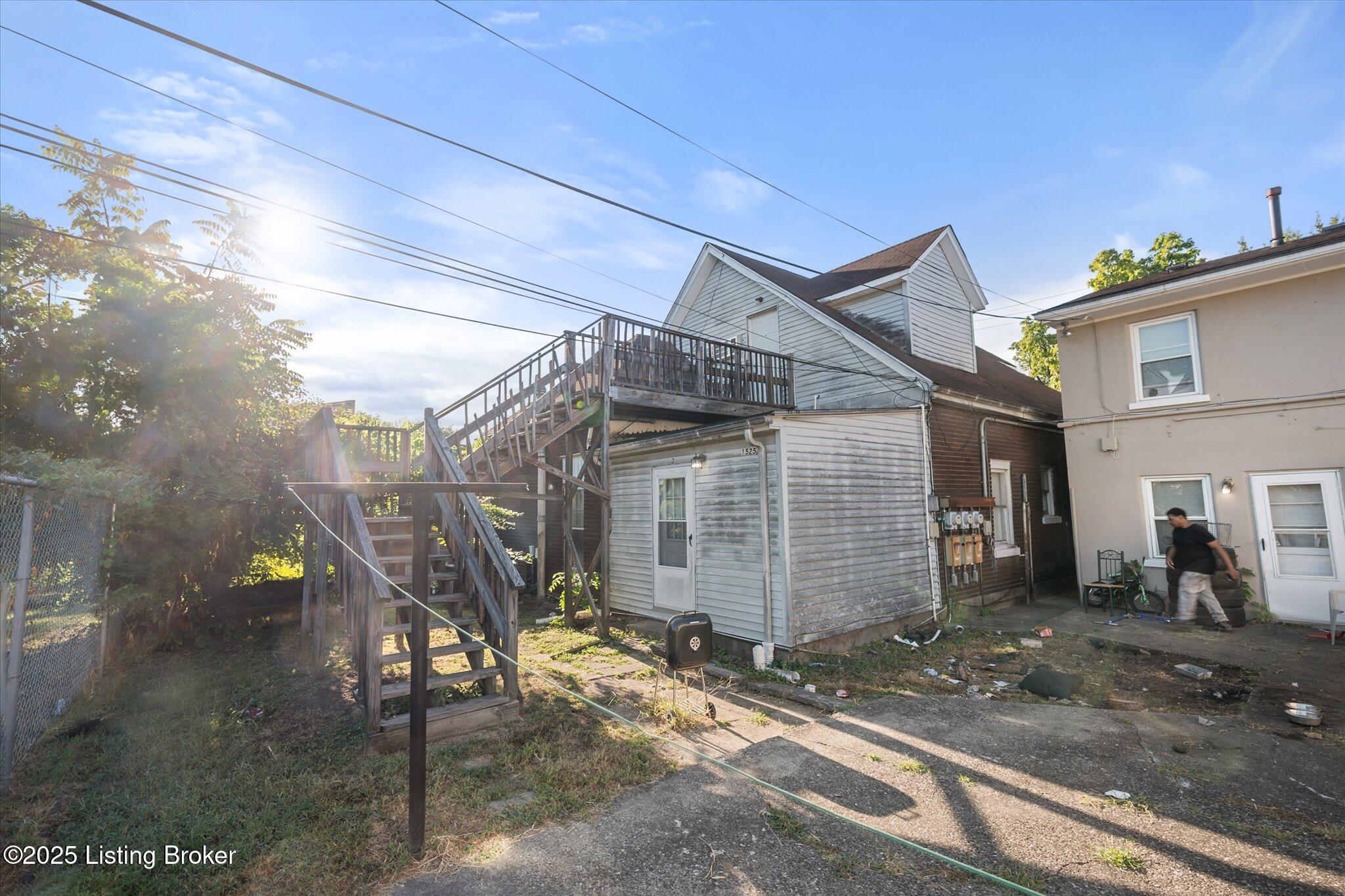1525 Anderson St Property Photo 29
