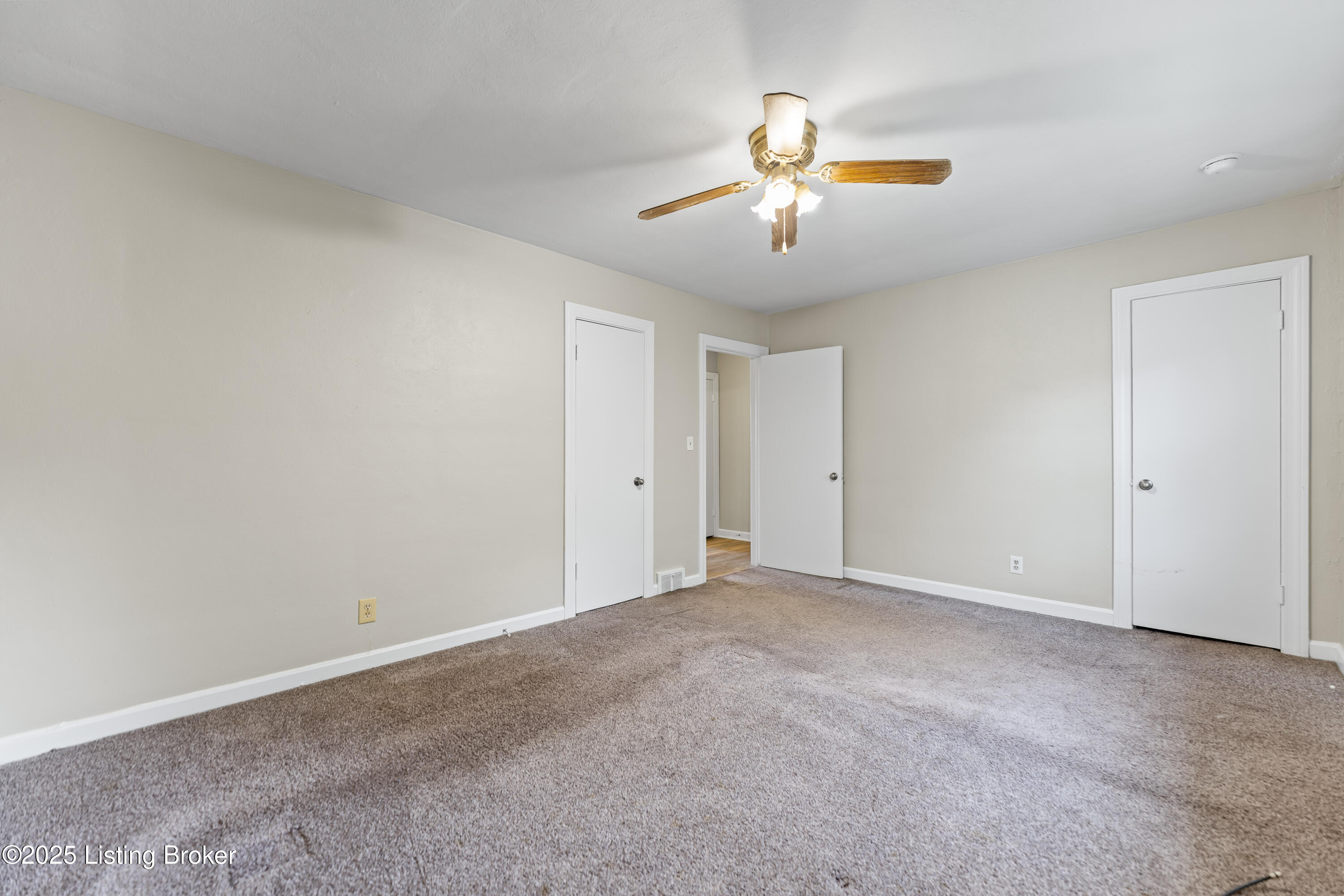 1525 Anderson St Property Photo 41
