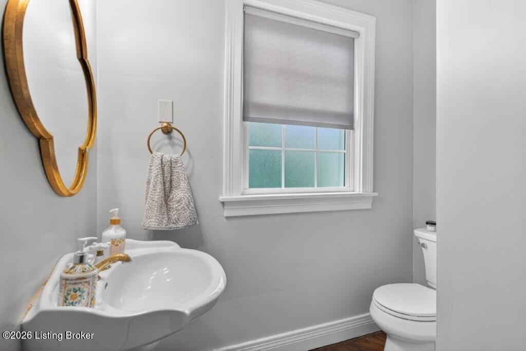 3250 Lexington Rd Property Photo 25