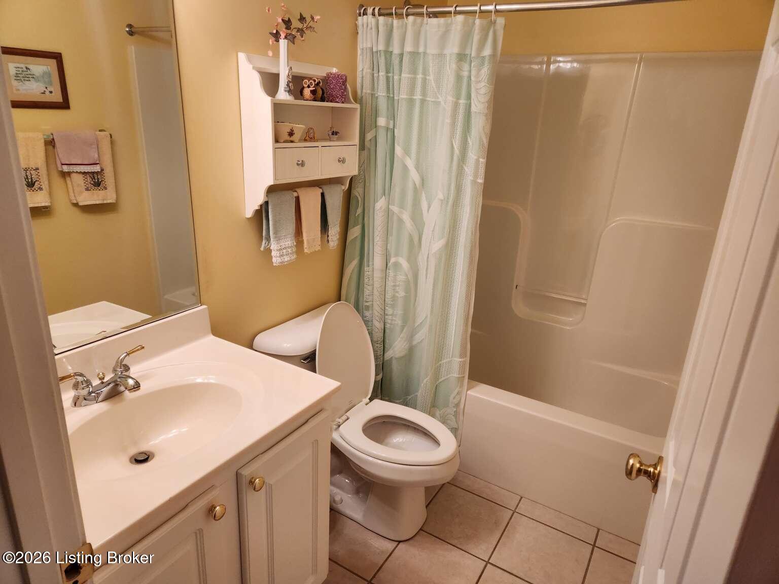 4817 Hames Trace Property Photo 12