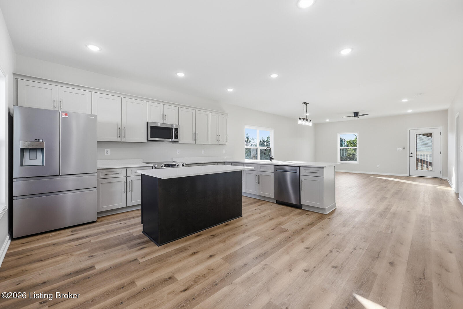 1210 Mac St Property Photo 8