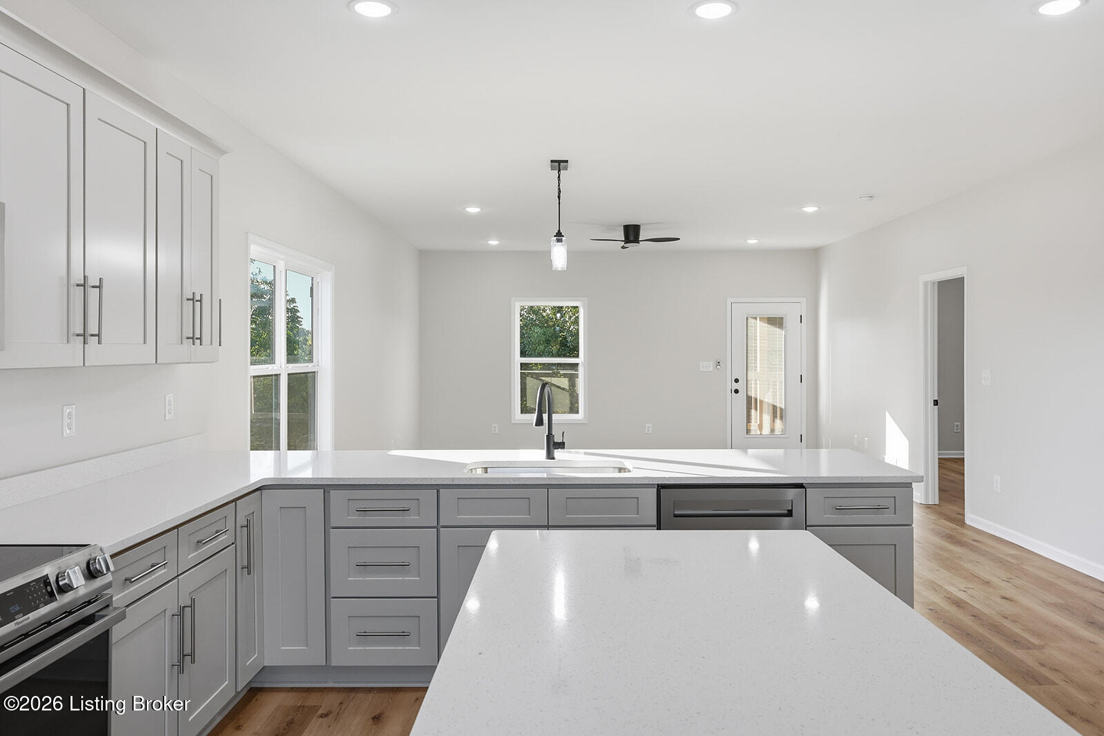 1210 Mac St Property Photo 12