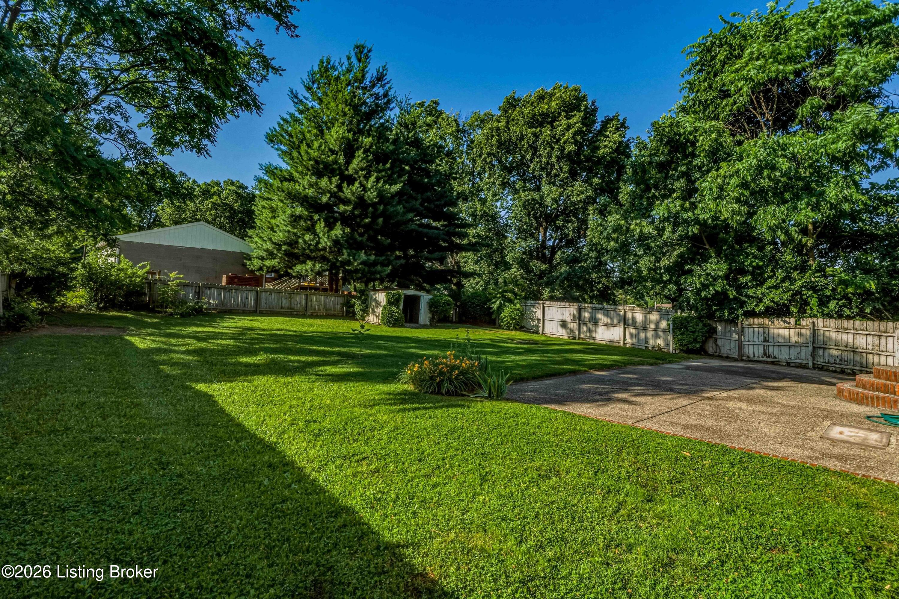 3032 Cabinwood Dr Property Photo 8