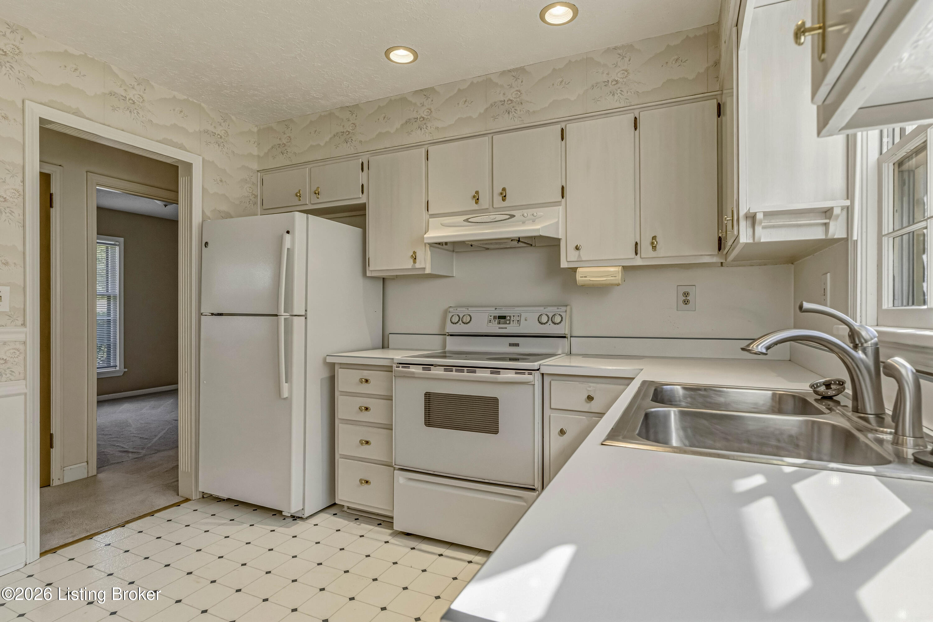 3032 Cabinwood Dr Property Photo 14