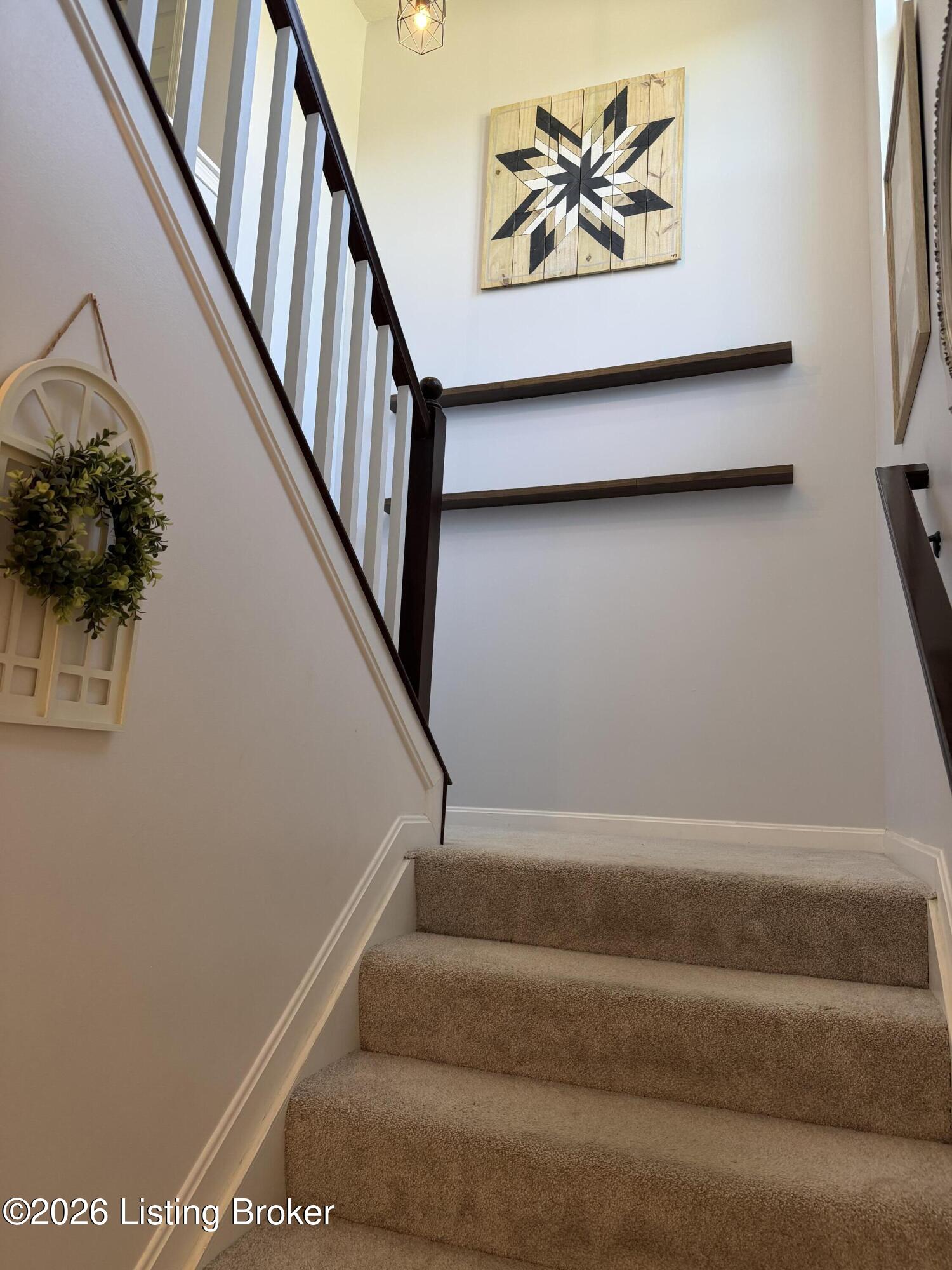 1002 Heron Cove Property Photo 16