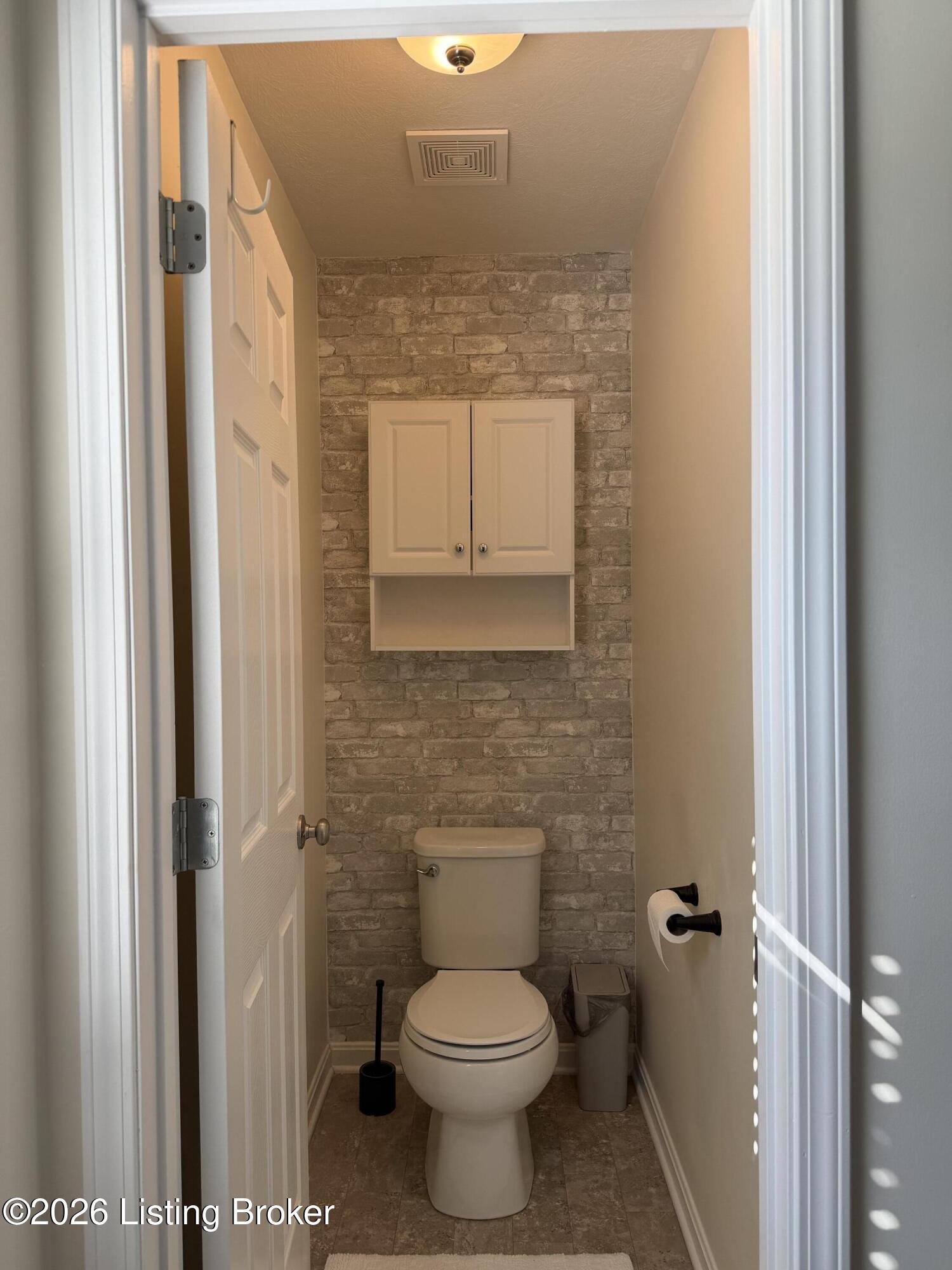 1002 Heron Cove Property Photo 22