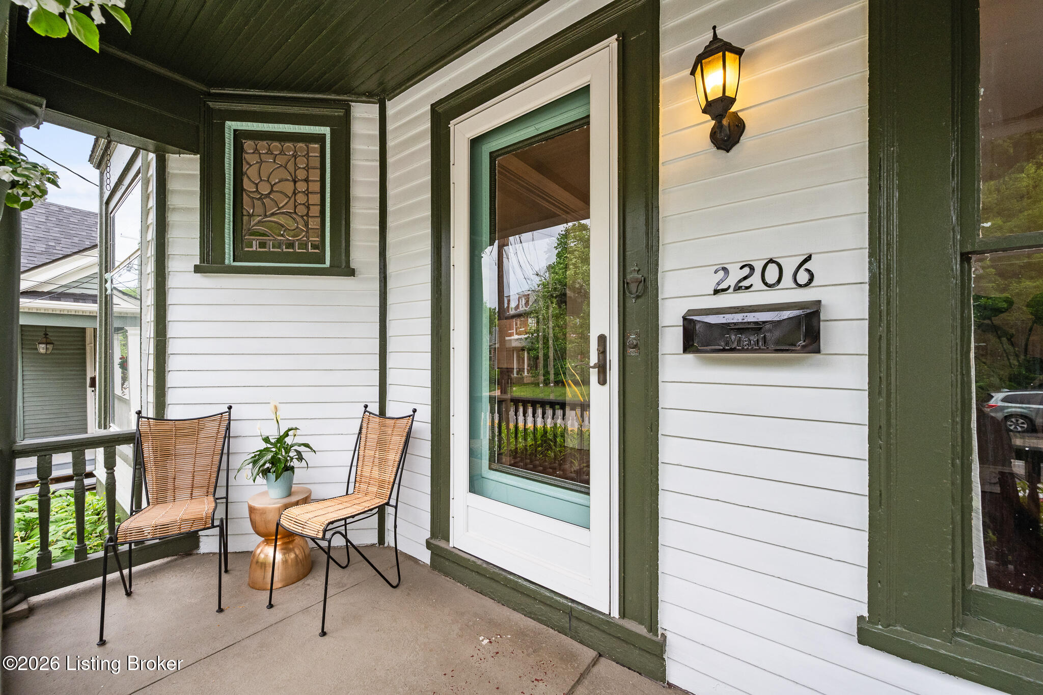 2206 Grinstead Dr Property Photo 8