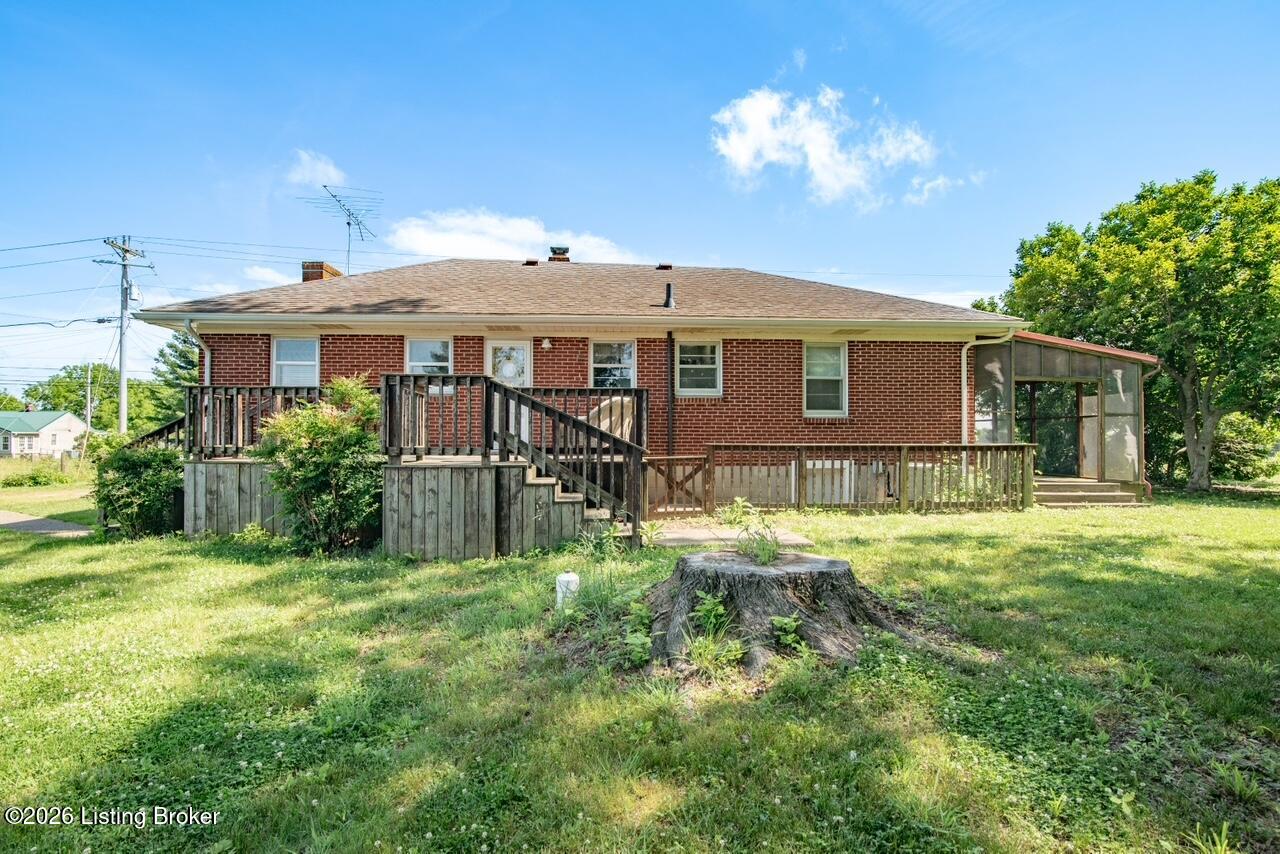 4765 Flaherty Rd Property Photo 4