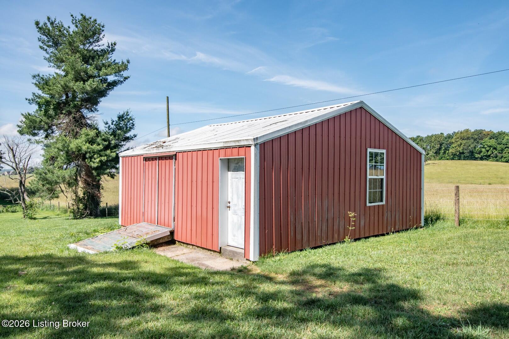 4765 Flaherty Rd Property Photo 43