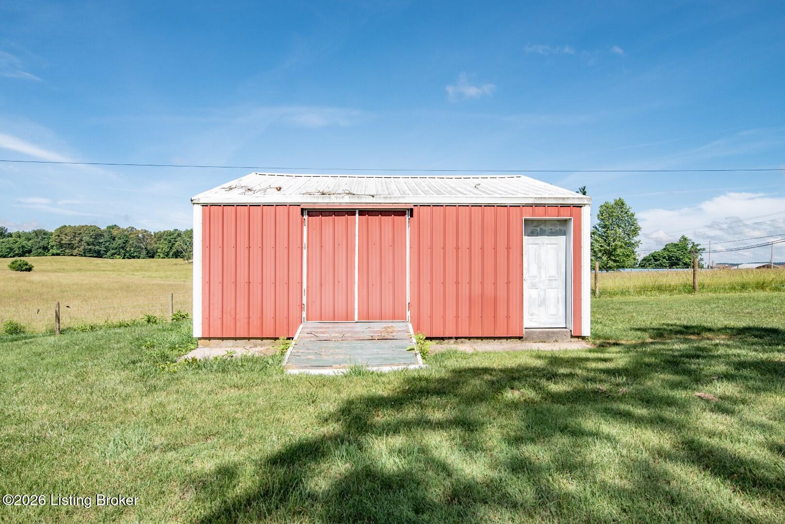 4765 Flaherty Rd Property Photo 44