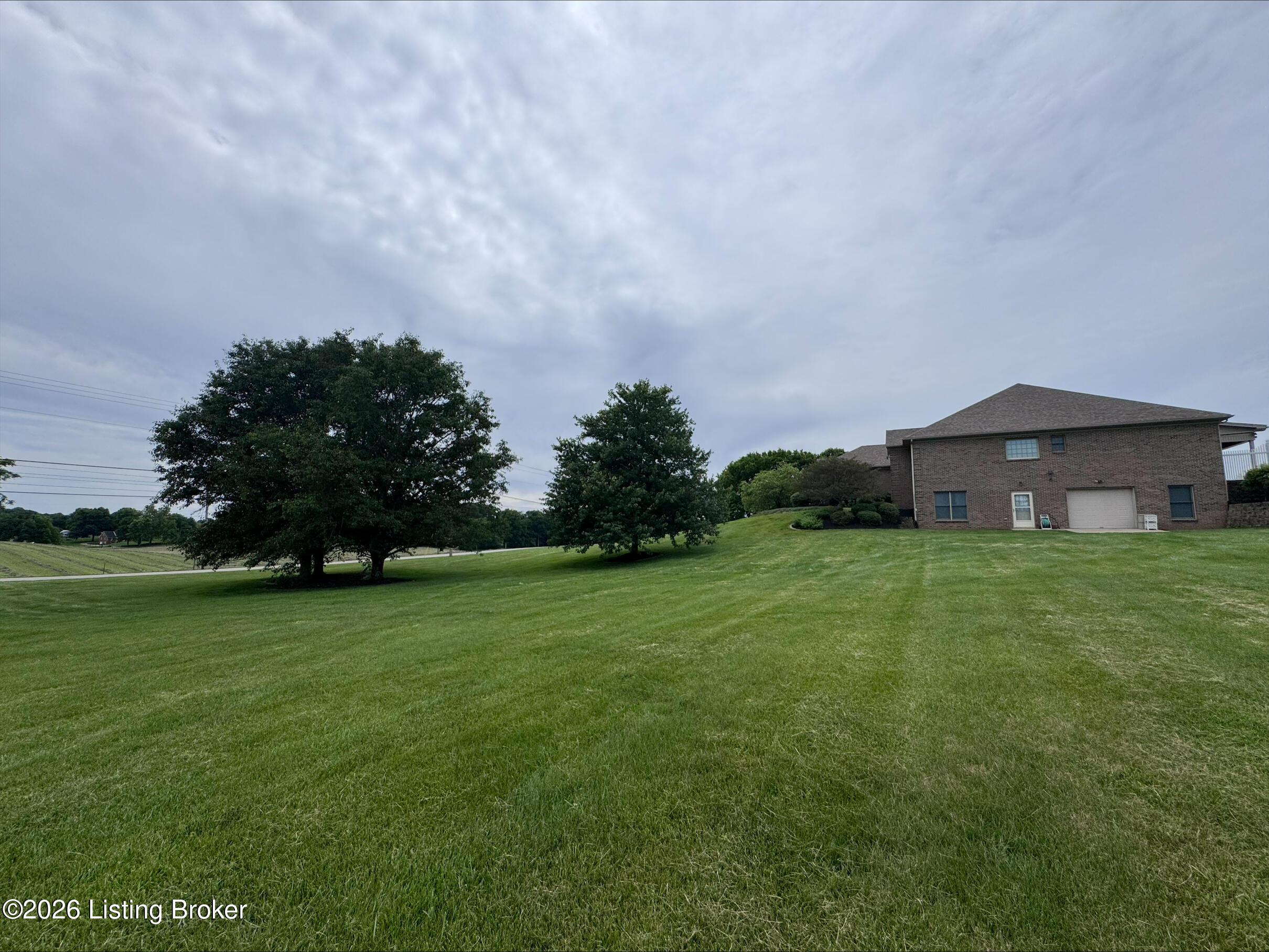 1450 Bridgeport Rd Property Photo 46