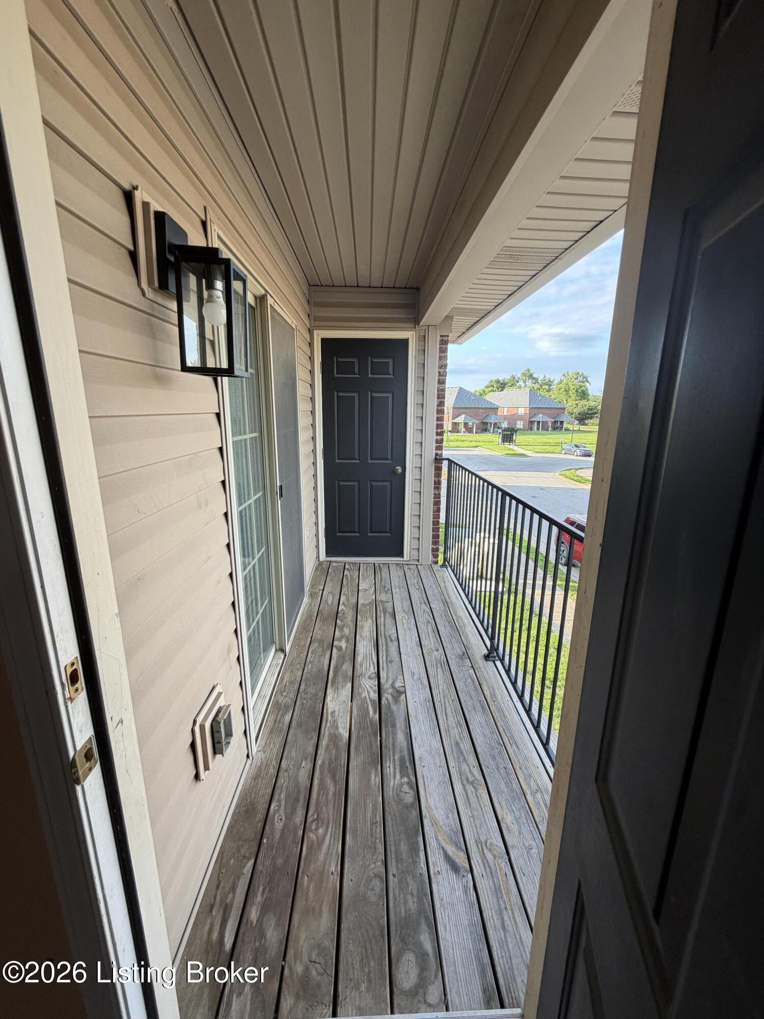 7817 Pleasure Walk Cir Property Photo 8