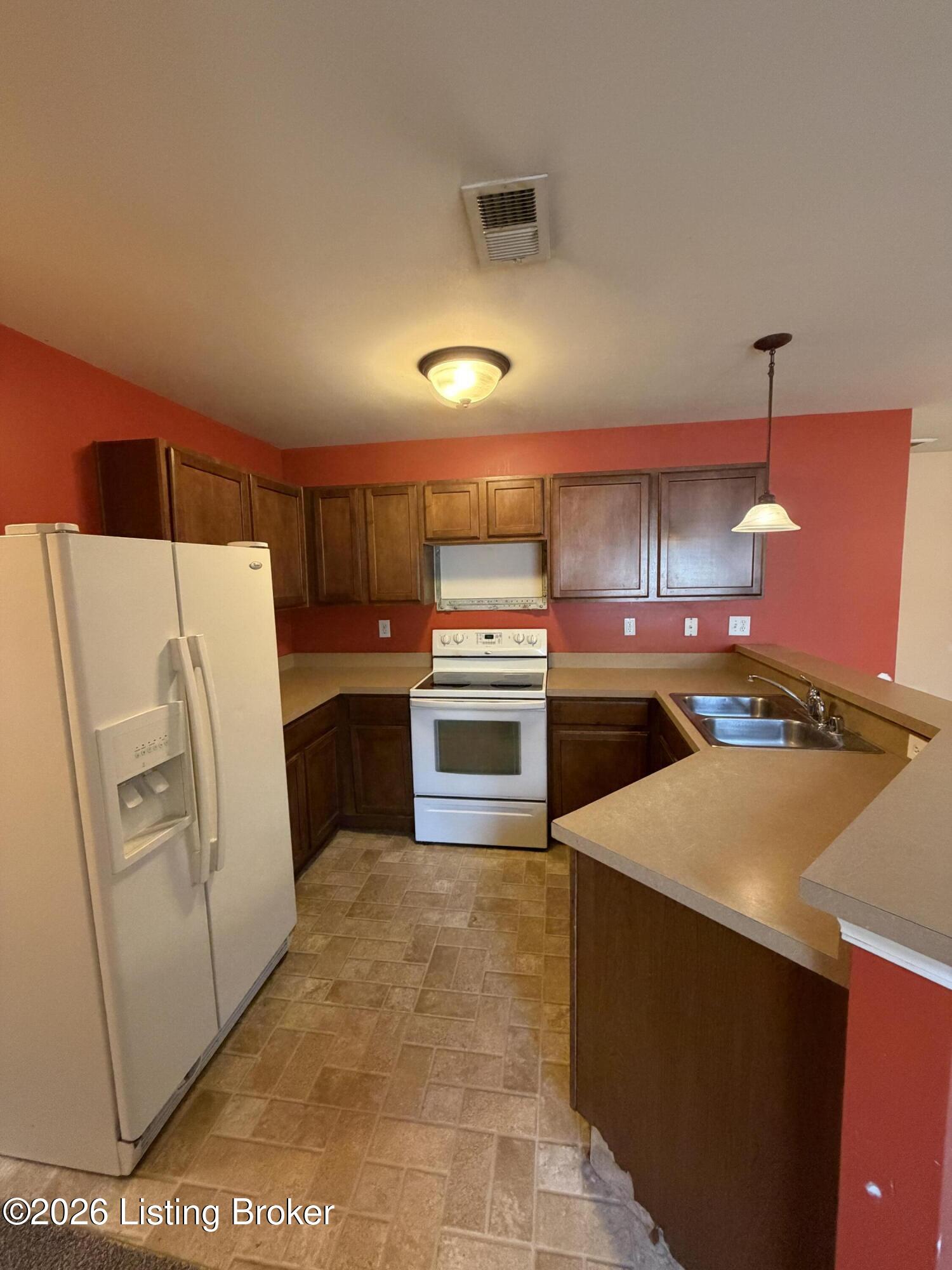 7817 Pleasure Walk Cir Property Photo 12