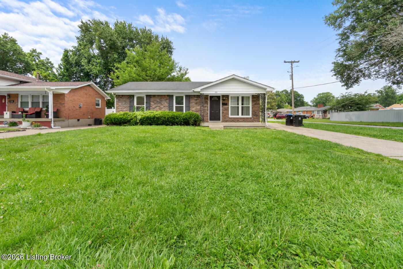 1501 Sadie Ln Property Photo 1