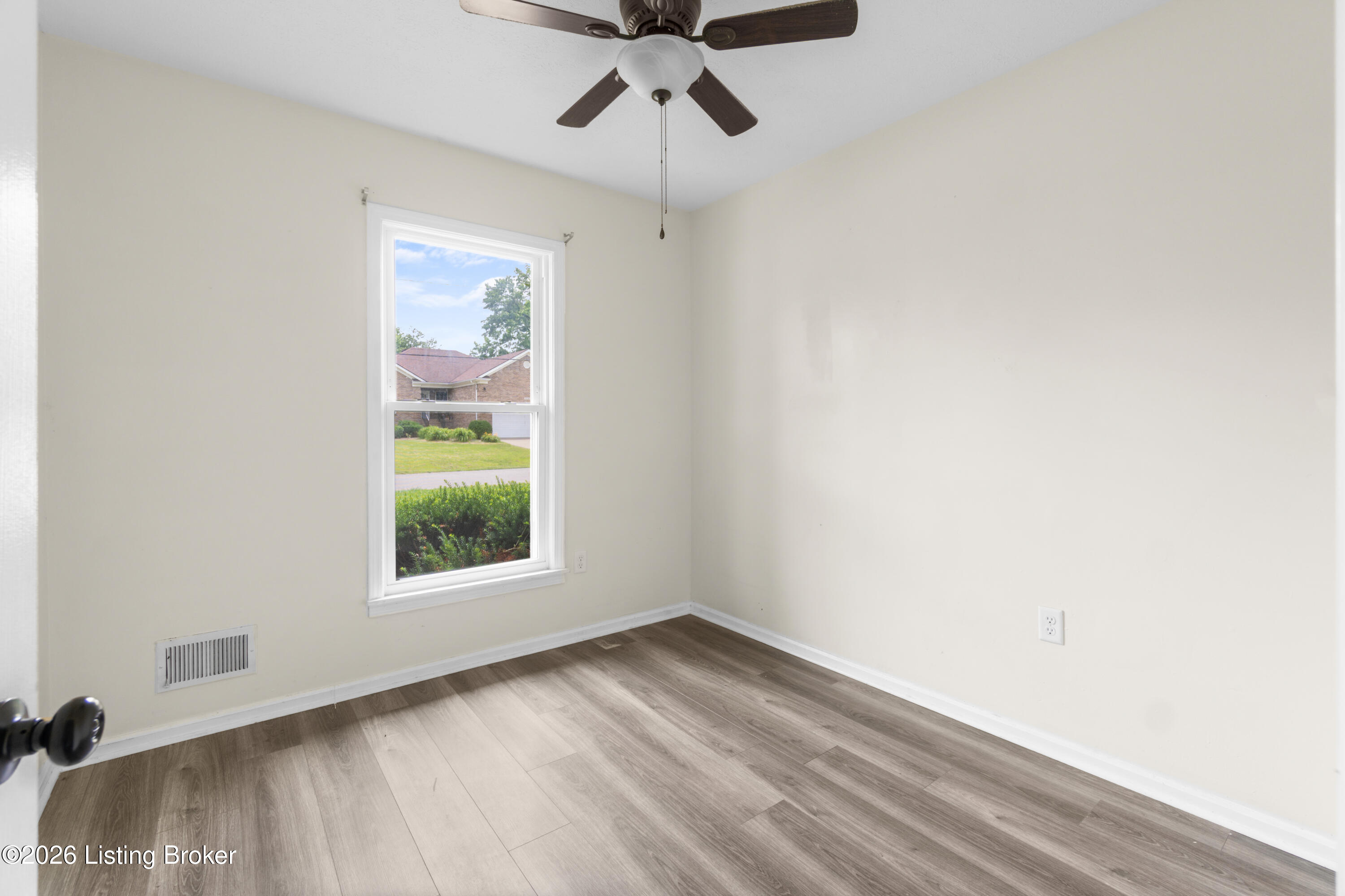 1501 Sadie Ln Property Photo 5