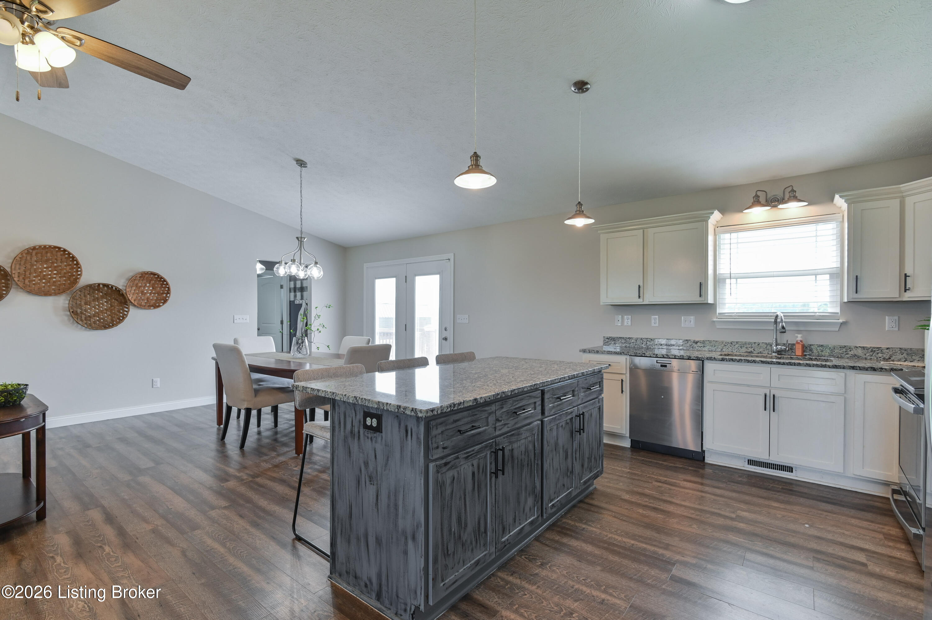 12533 Rineyville Rd Property Photo 14