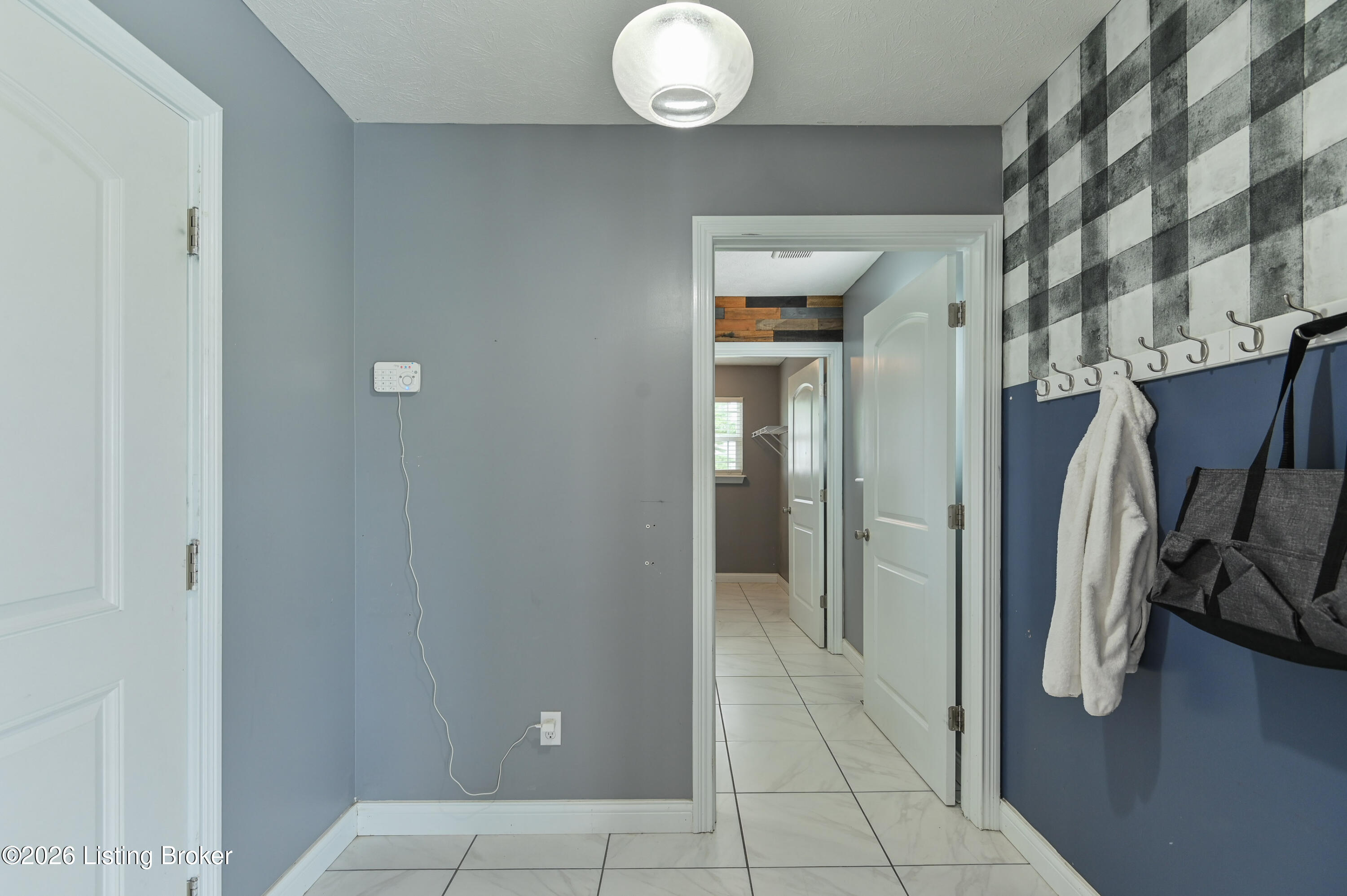 12533 Rineyville Rd Property Photo 15