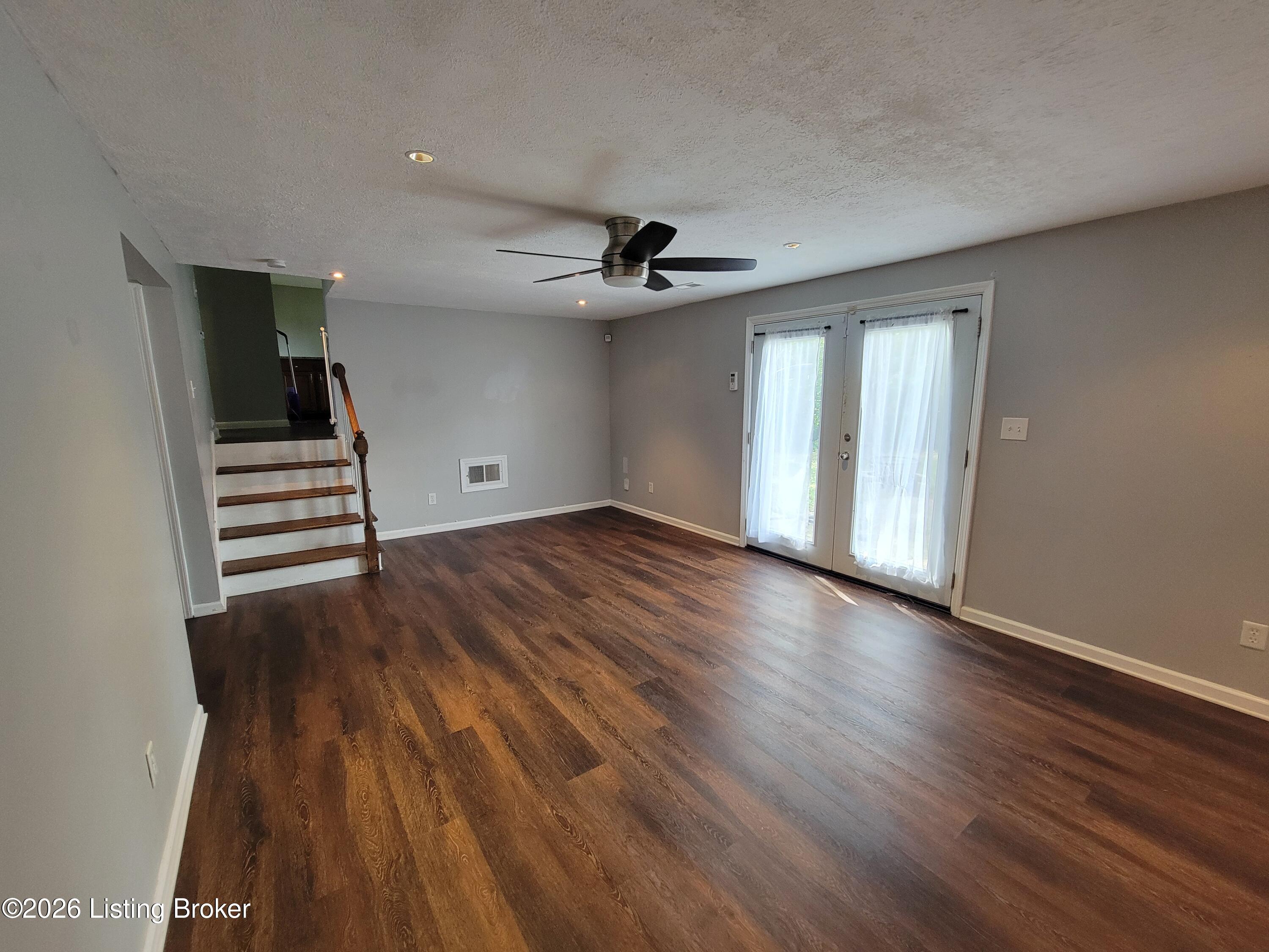 7008 S Watterson Trail Property Photo 21