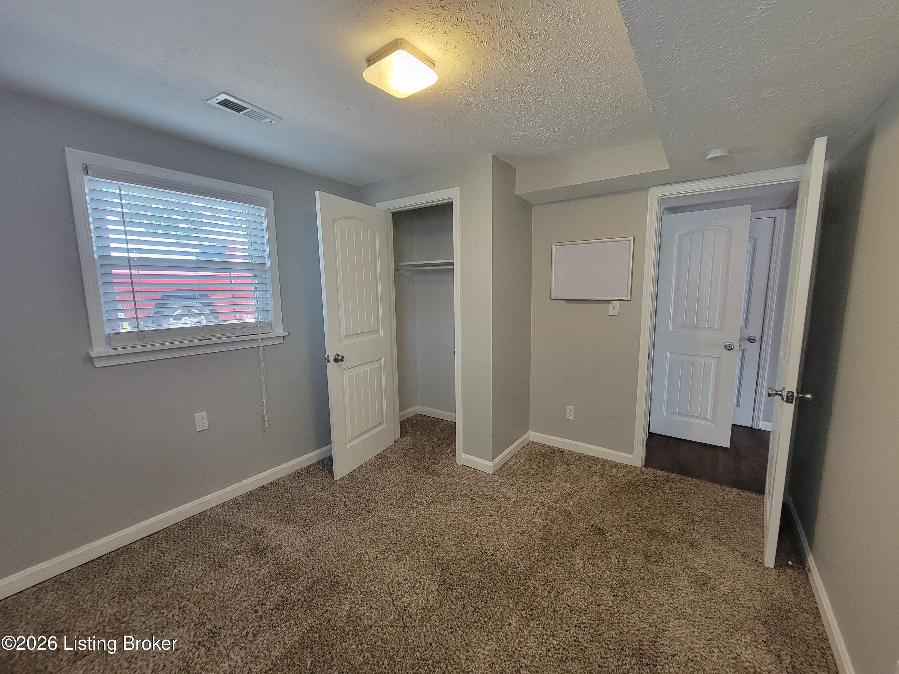 7008 S Watterson Trail Property Photo 25