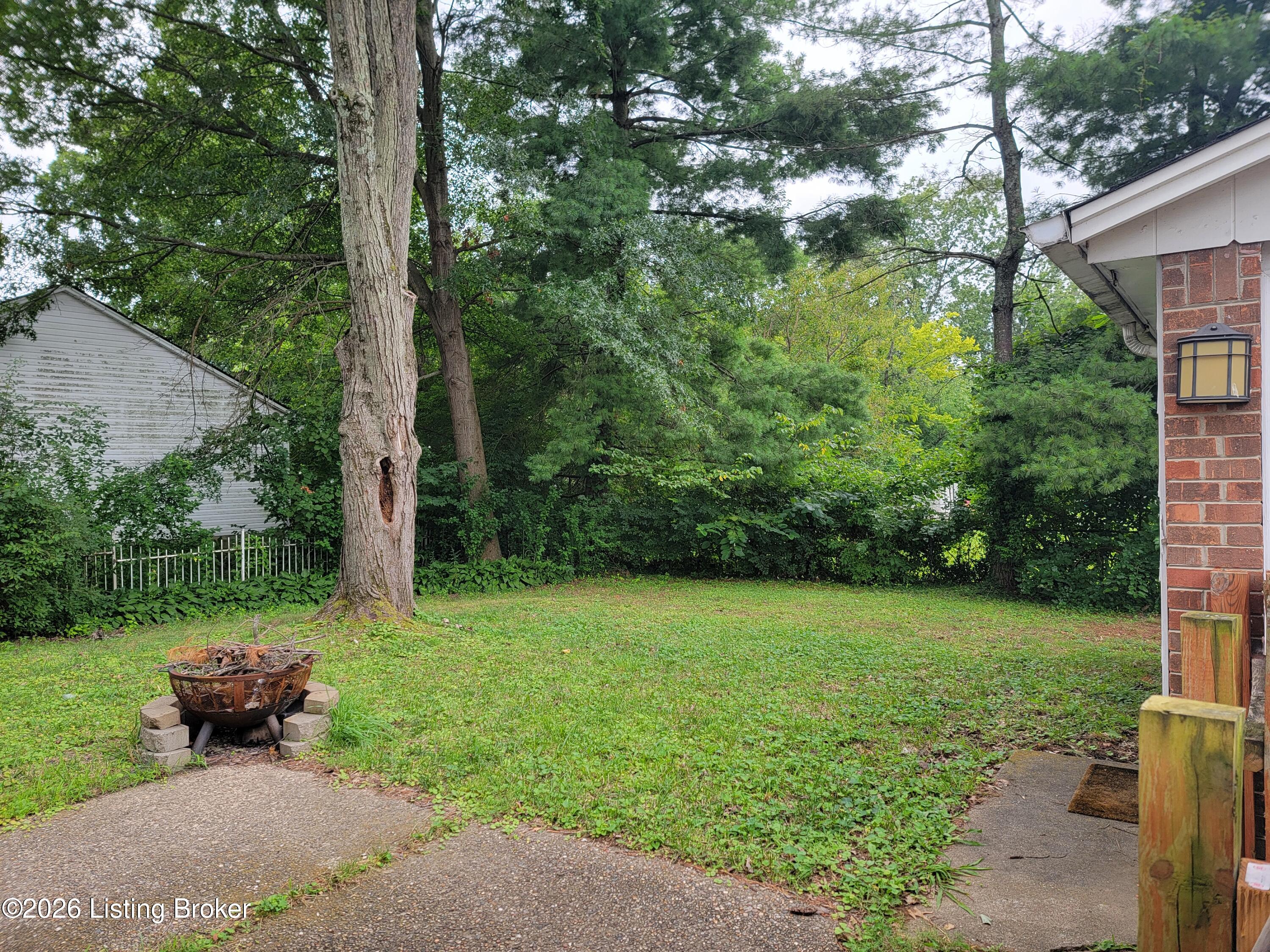7008 S Watterson Trail Property Photo 36
