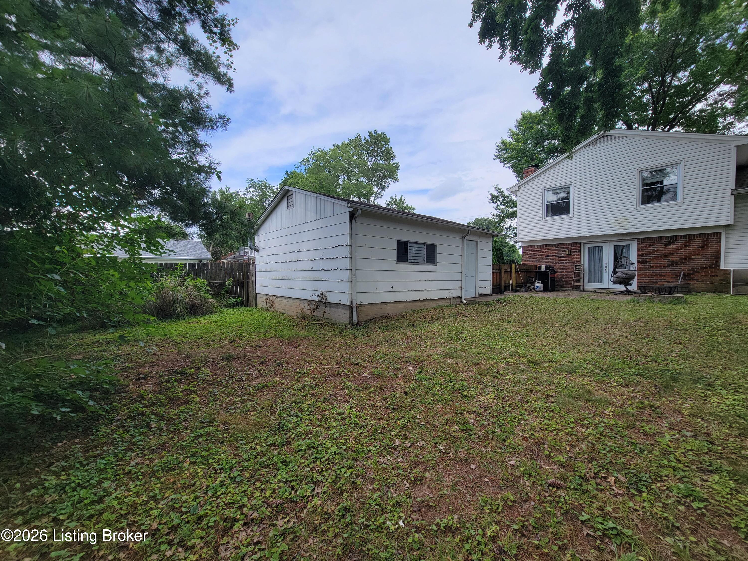 7008 S Watterson Trail Property Photo 38