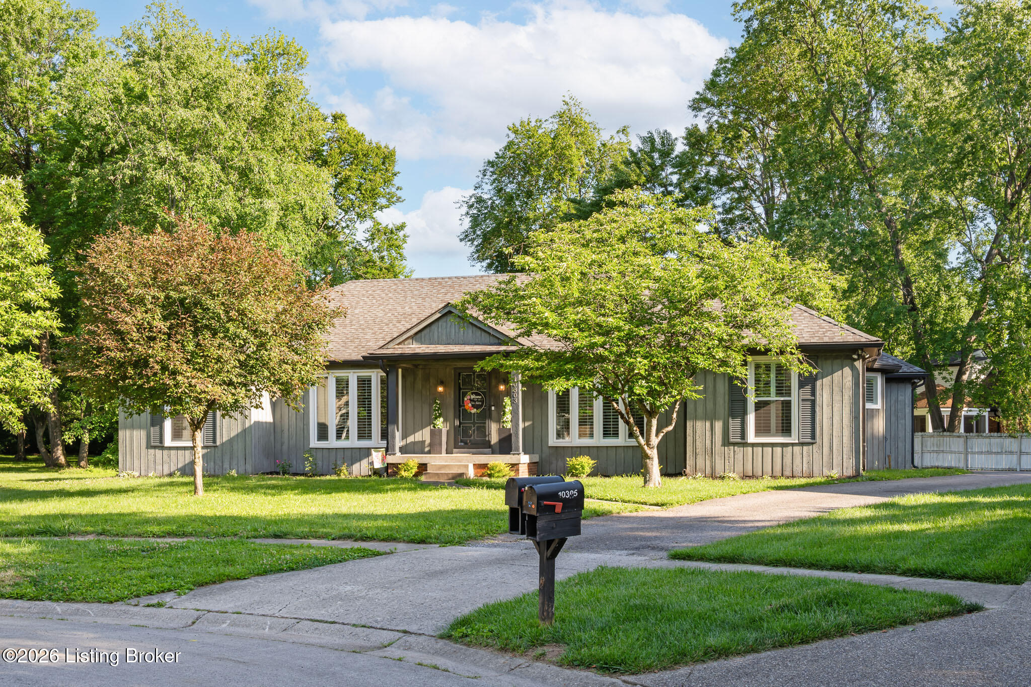 10303 Rock Falls Ct Property Photo 1